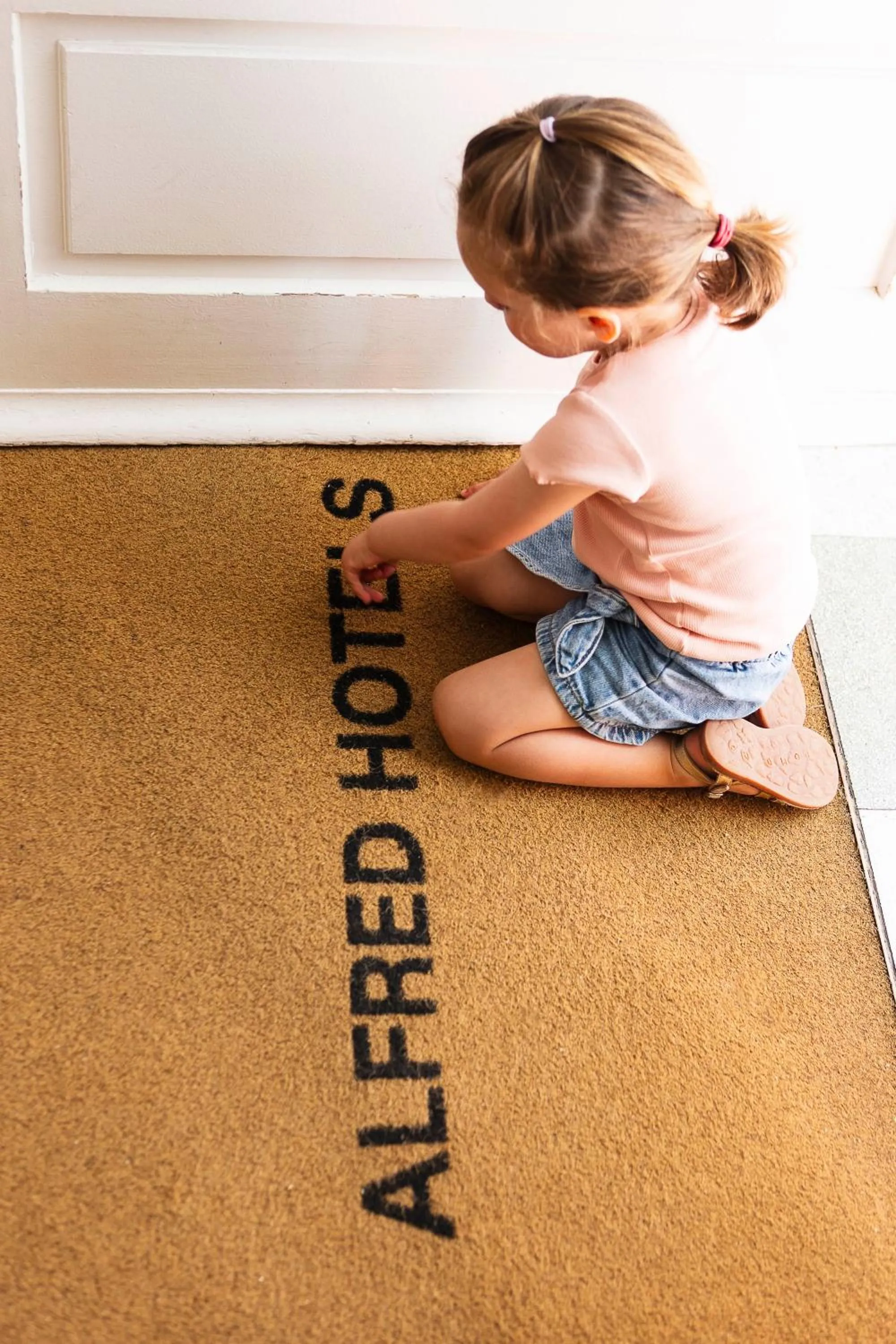 Property logo or sign in ALFRED HOTELS Port-Vieux