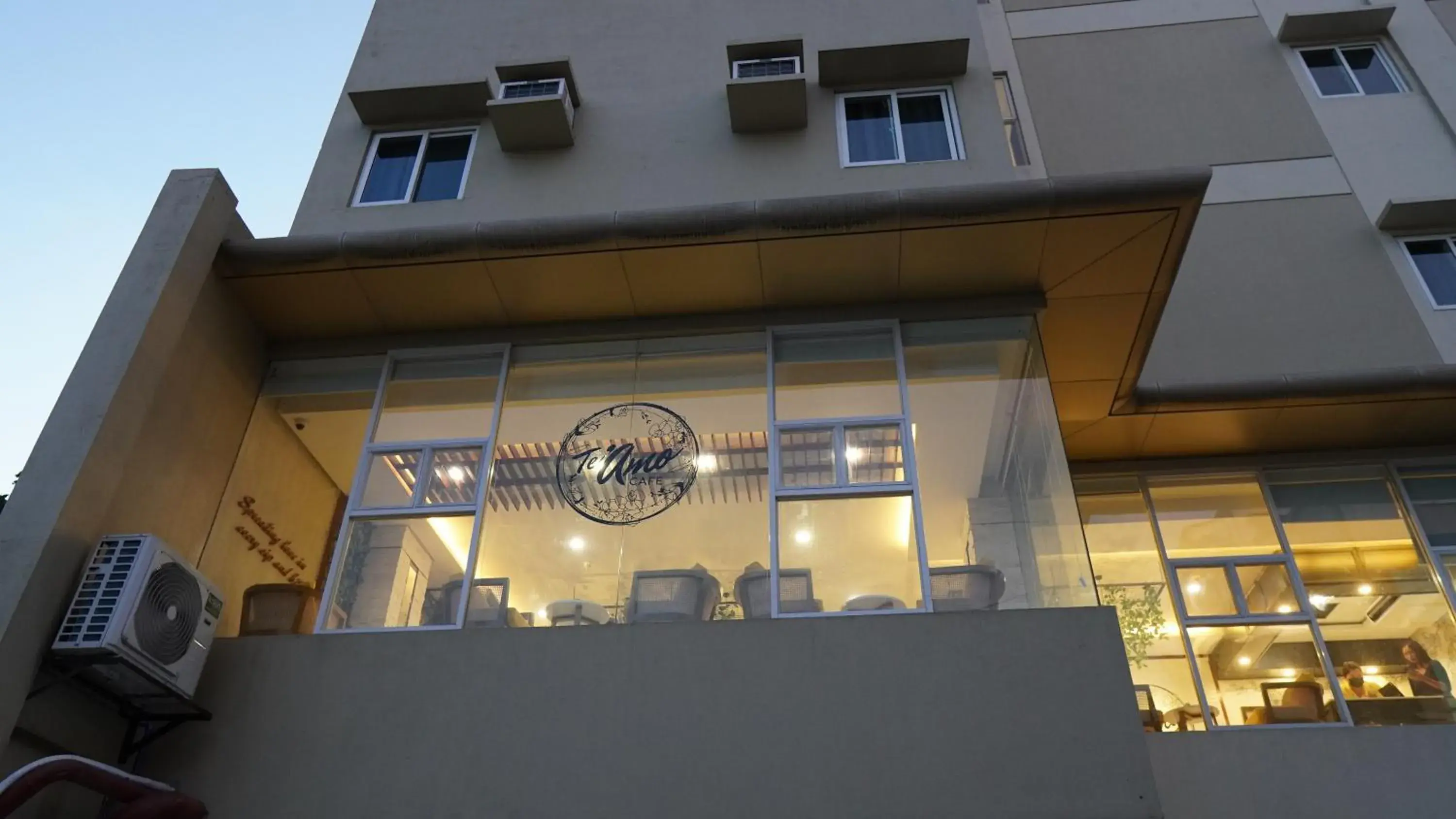 Restaurant/places to eat in Hotel One Restaurant/places to eat in Hotel One