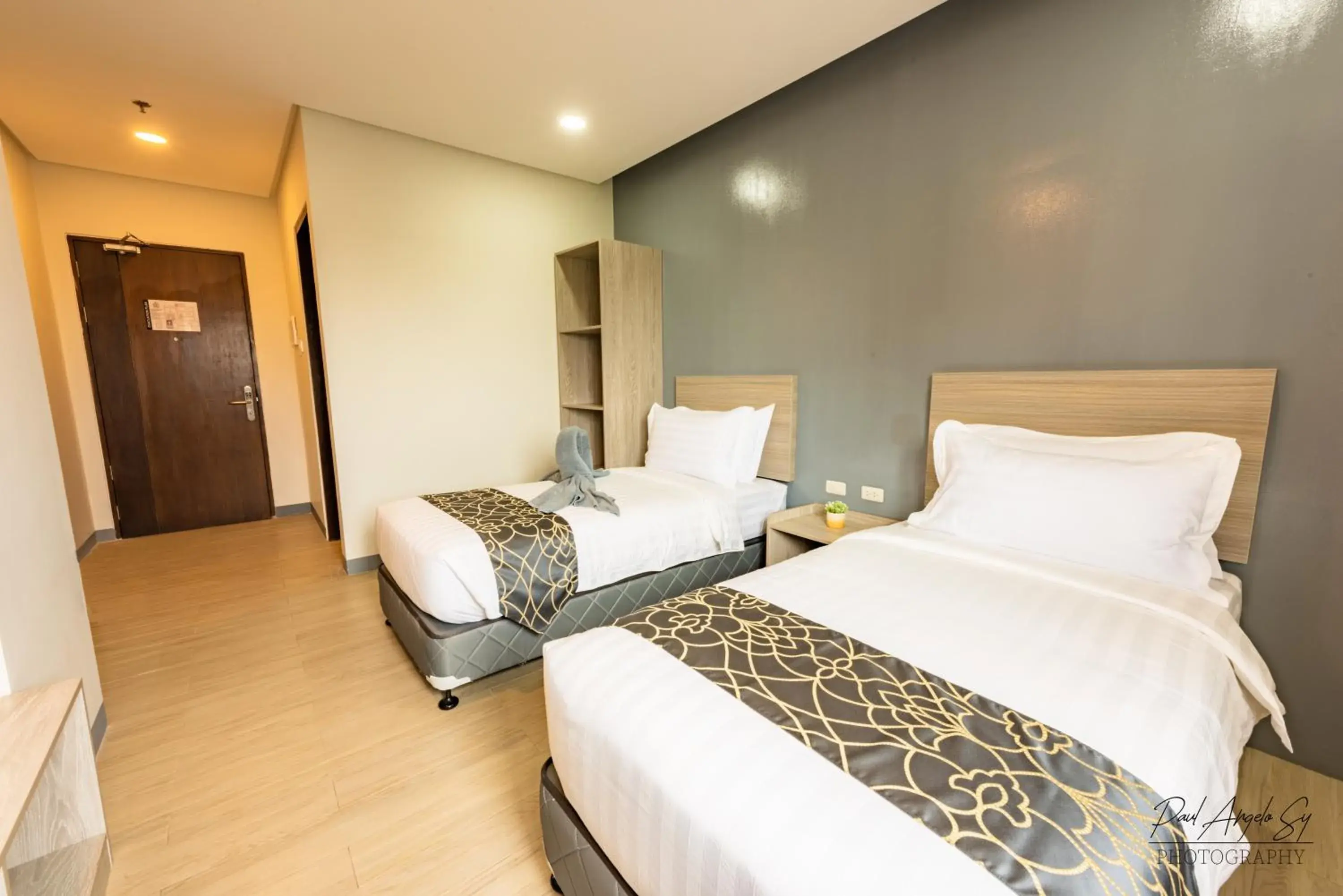 Bed in Hotel One Bed in Hotel One