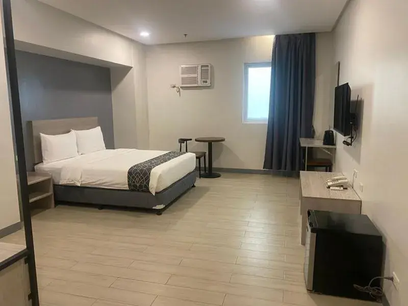 Bed in Hotel One Bed in Hotel One