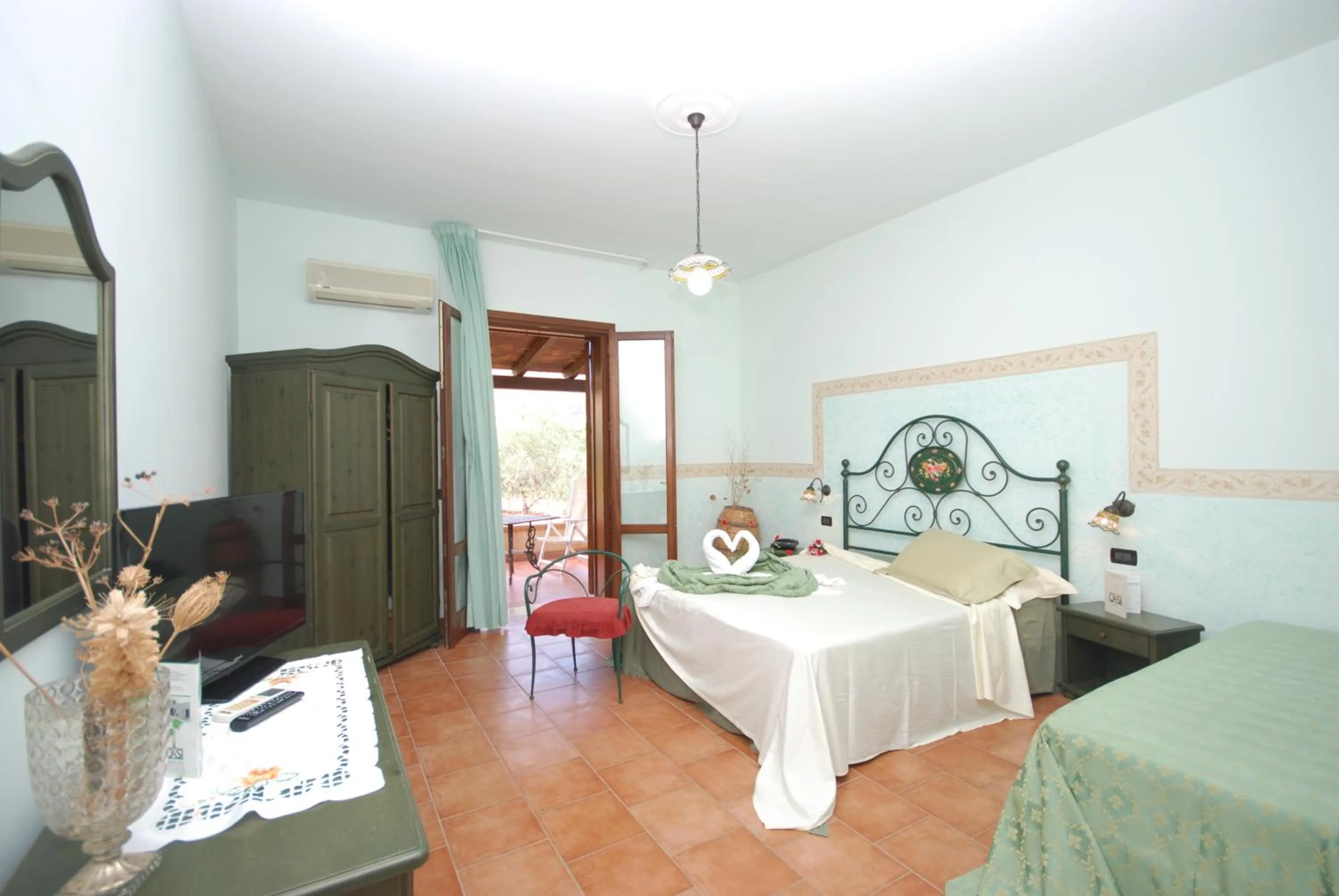 Photo of the whole room, Bed in Hotel Oasi da Paolo