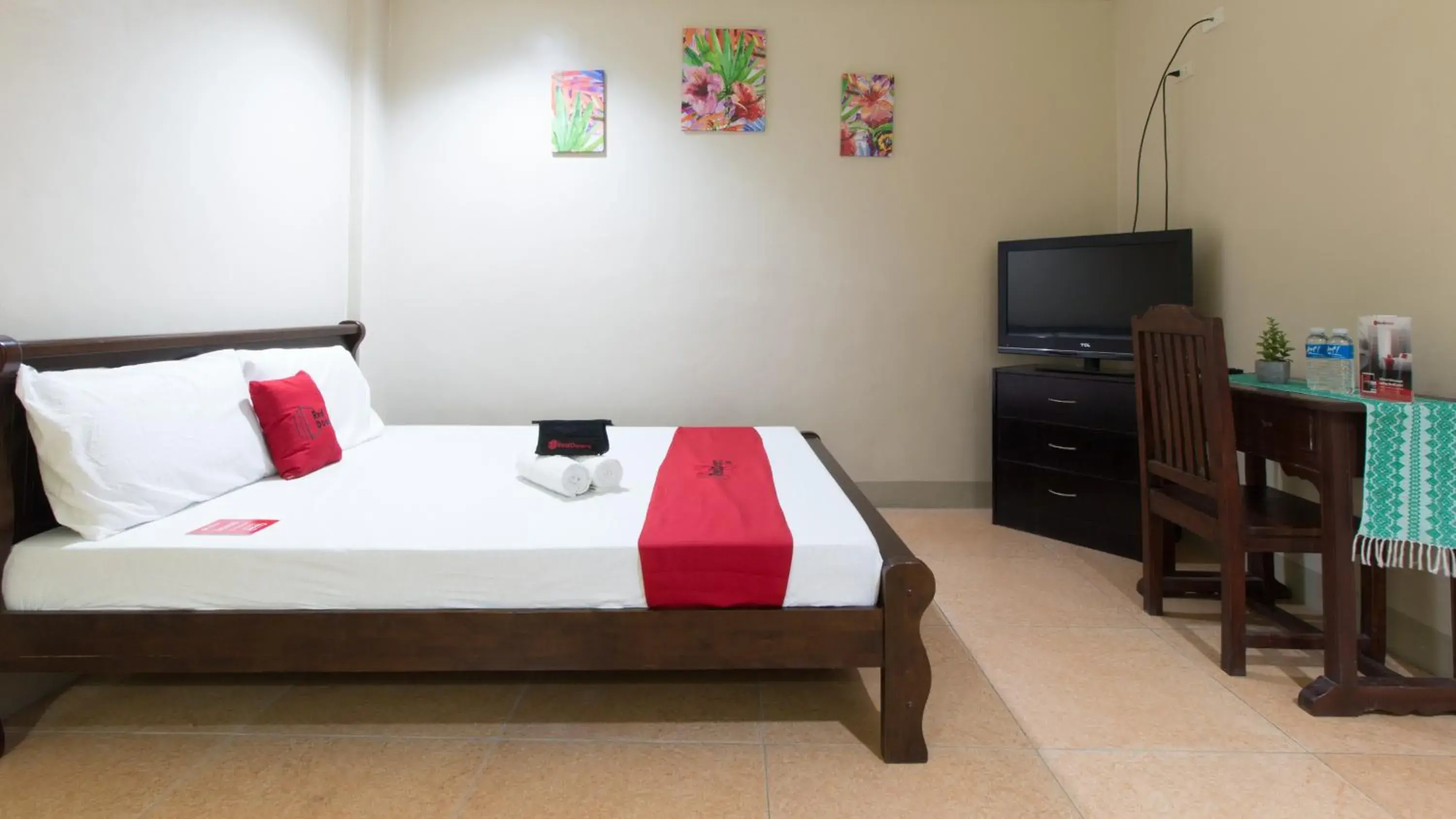 Bed in RedDoorz at Teofila Lodge Bed in RedDoorz at Teofila Lodge