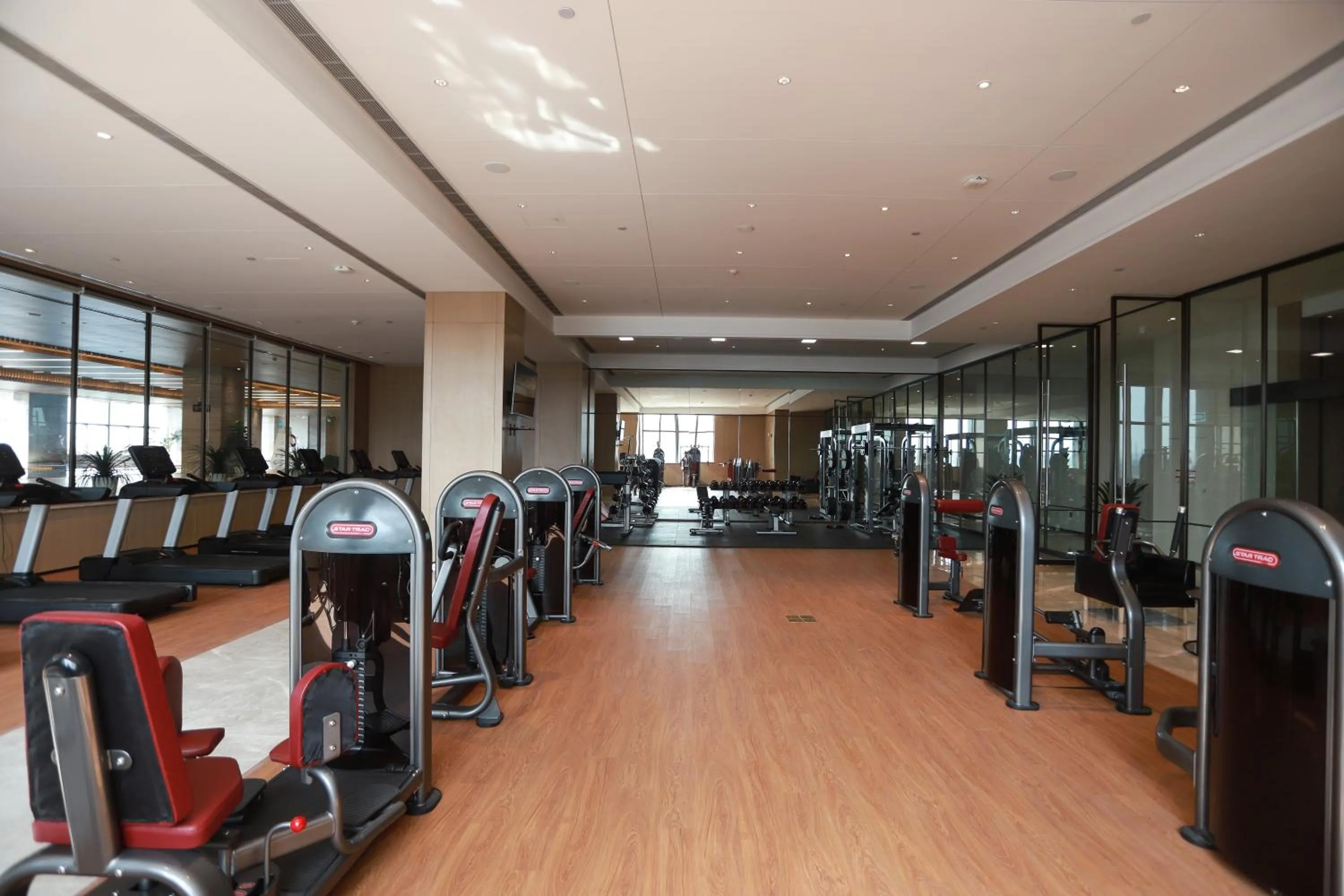 Fitness centre/facilities in Yuyao Bright hotel