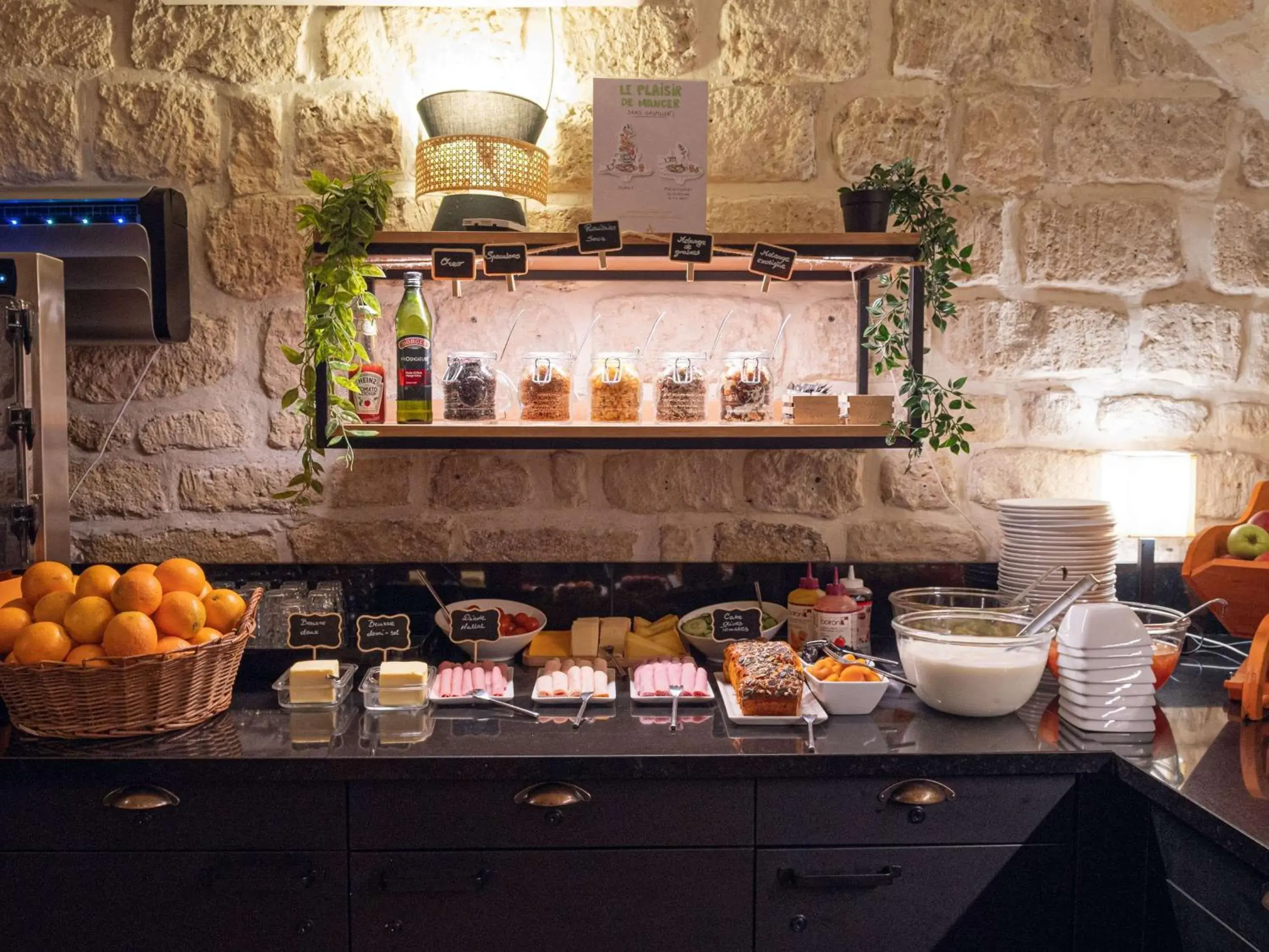 Breakfast in Ibis Styles Paris Batignolles Breakfast in Ibis Styles Paris Batignolles