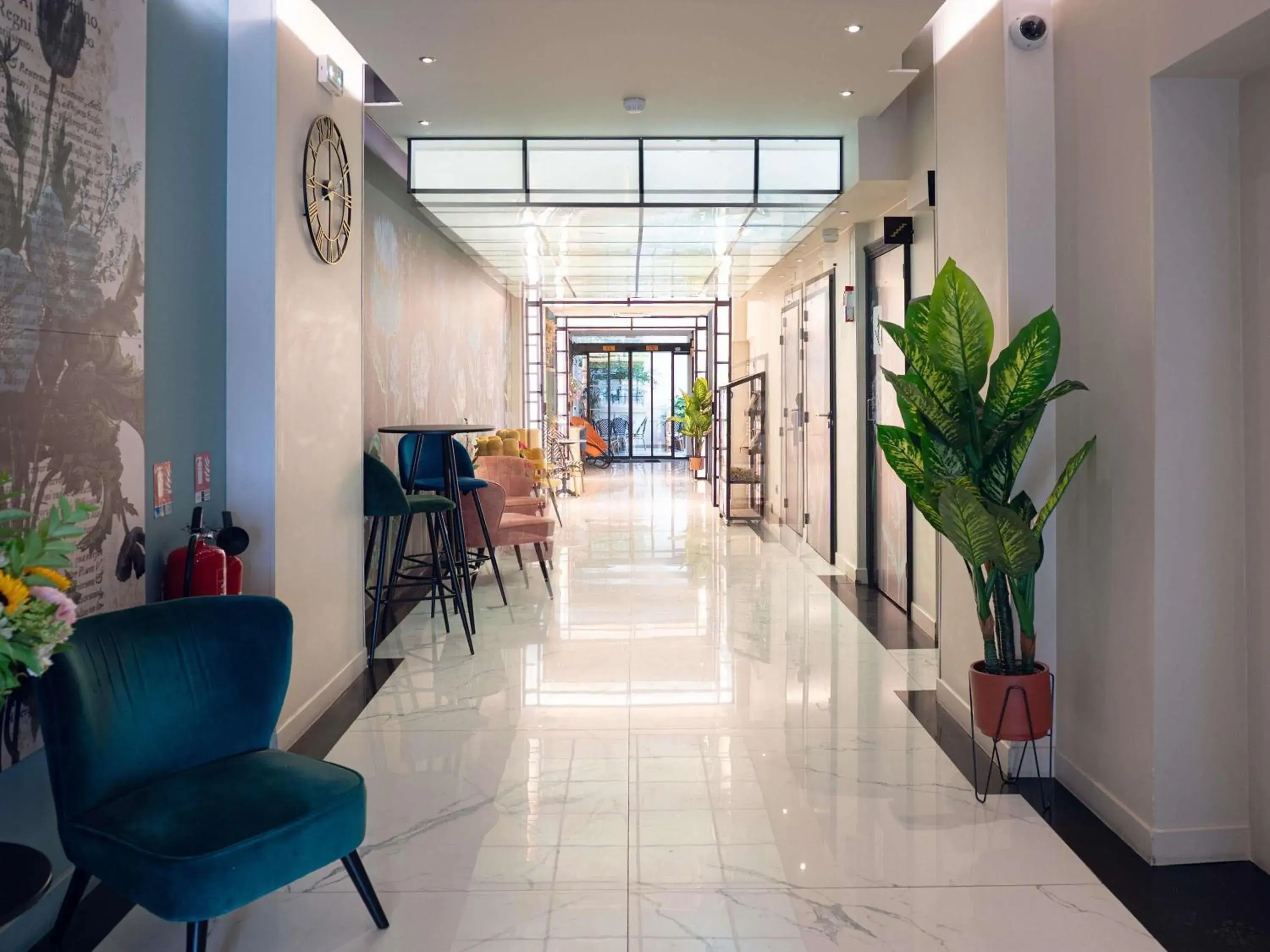 Property building in Ibis Styles Paris Batignolles Property building in Ibis Styles Paris Batignolles