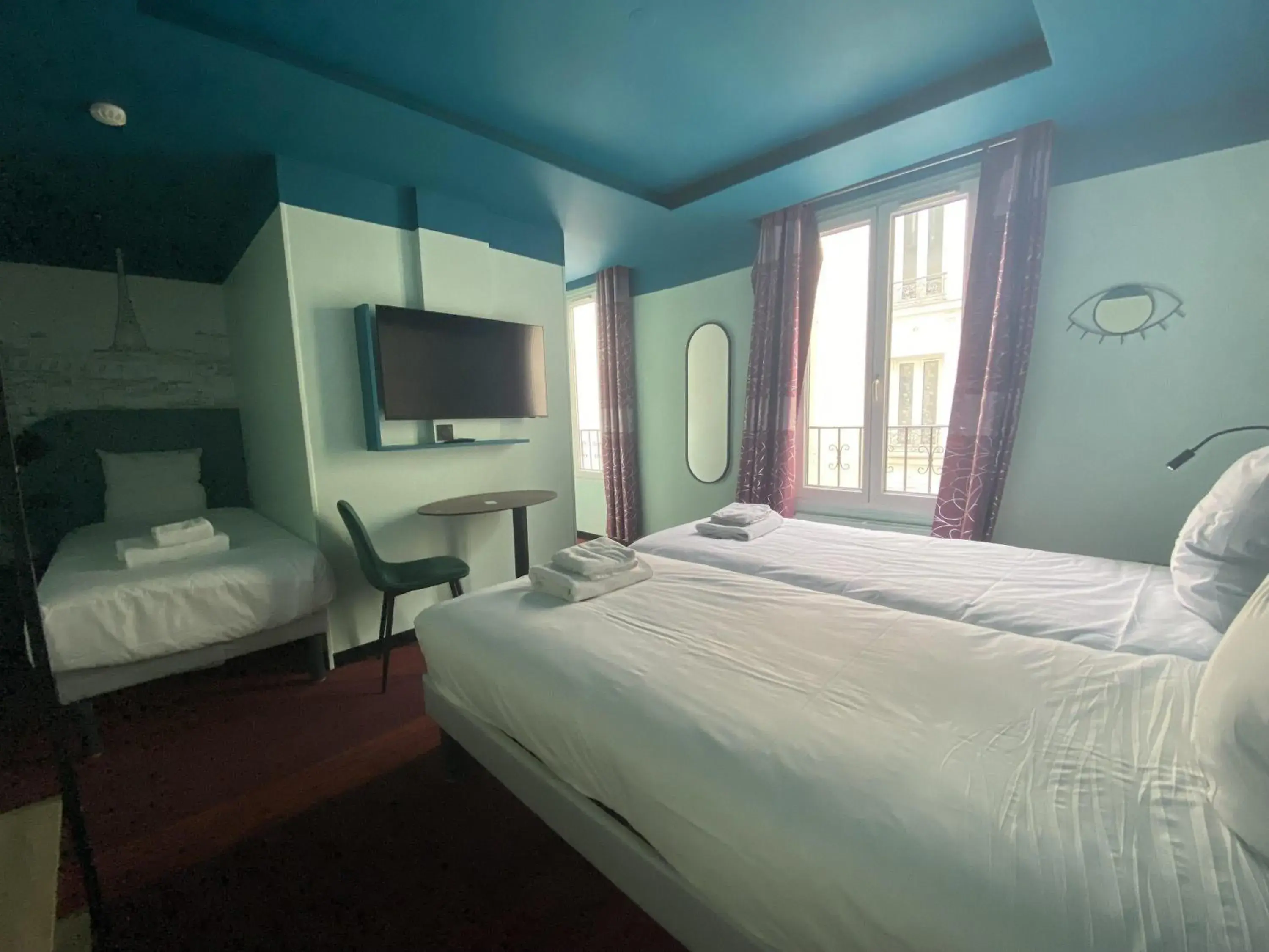 Bedroom, Bed in Ibis Styles Paris Batignolles Bedroom, Bed in Ibis Styles Paris Batignolles