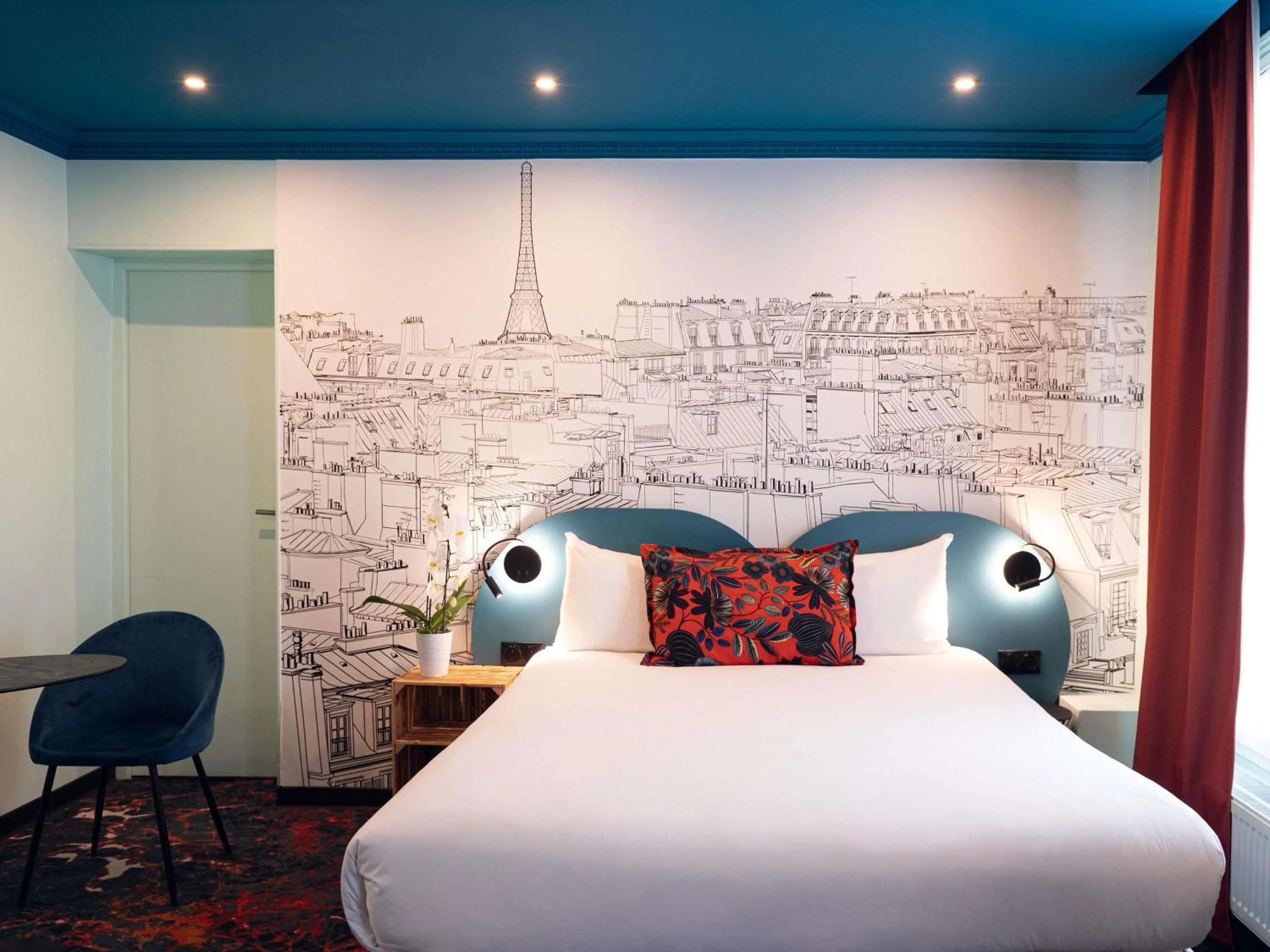 Bedroom, Bed in Ibis Styles Paris Batignolles