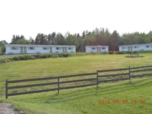 MacNeil's Motel
