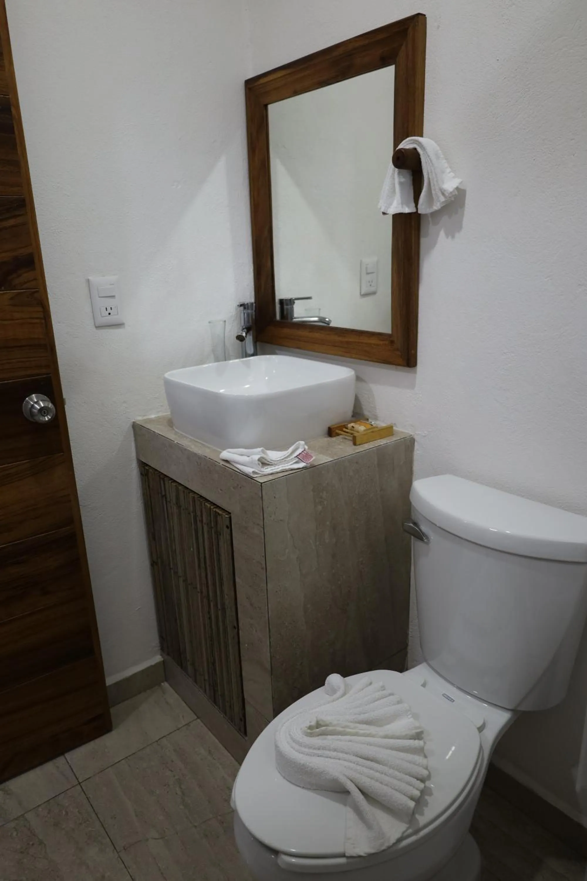 Bathroom in Solez Zihuatanejo