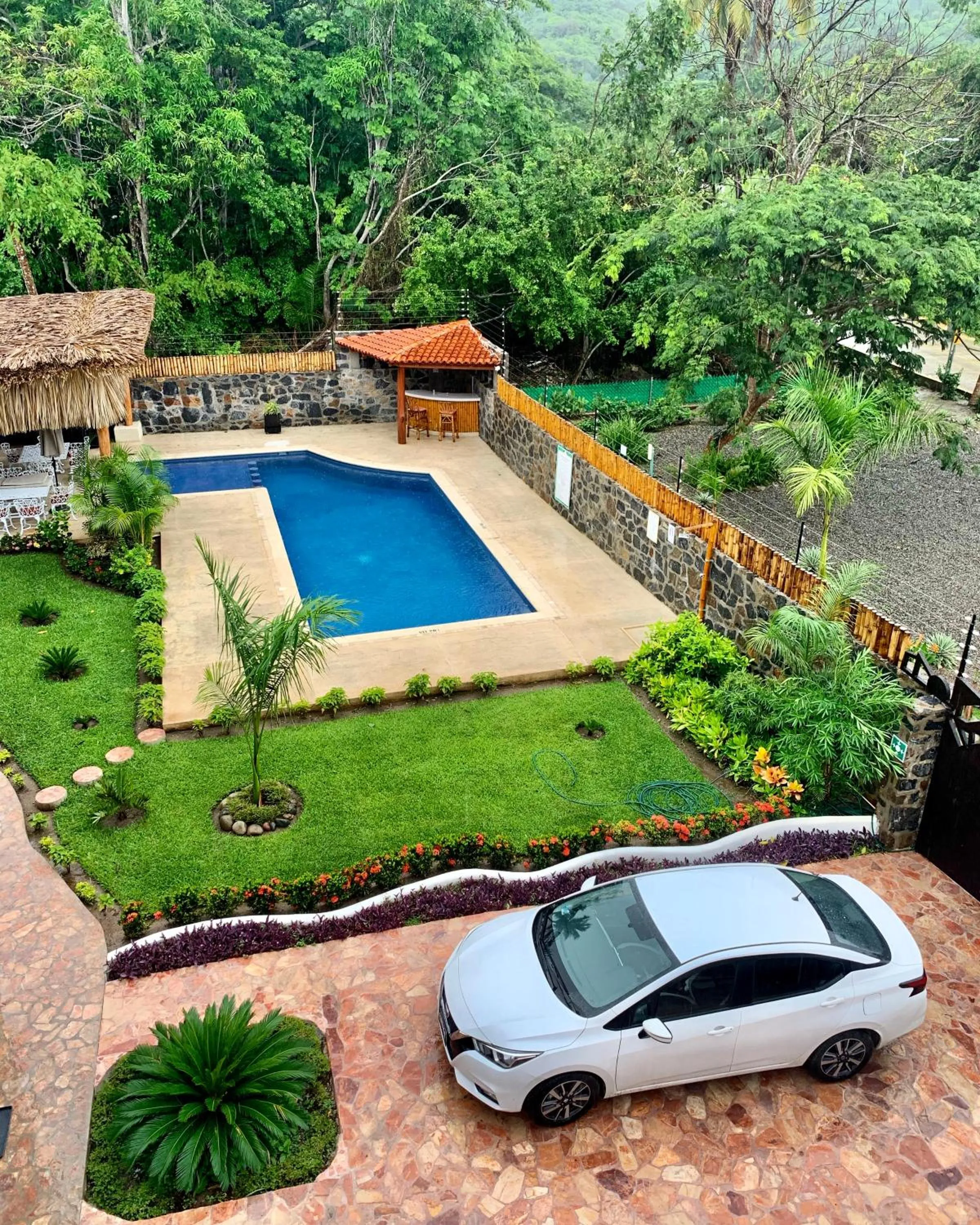 Garden in Solez Zihuatanejo