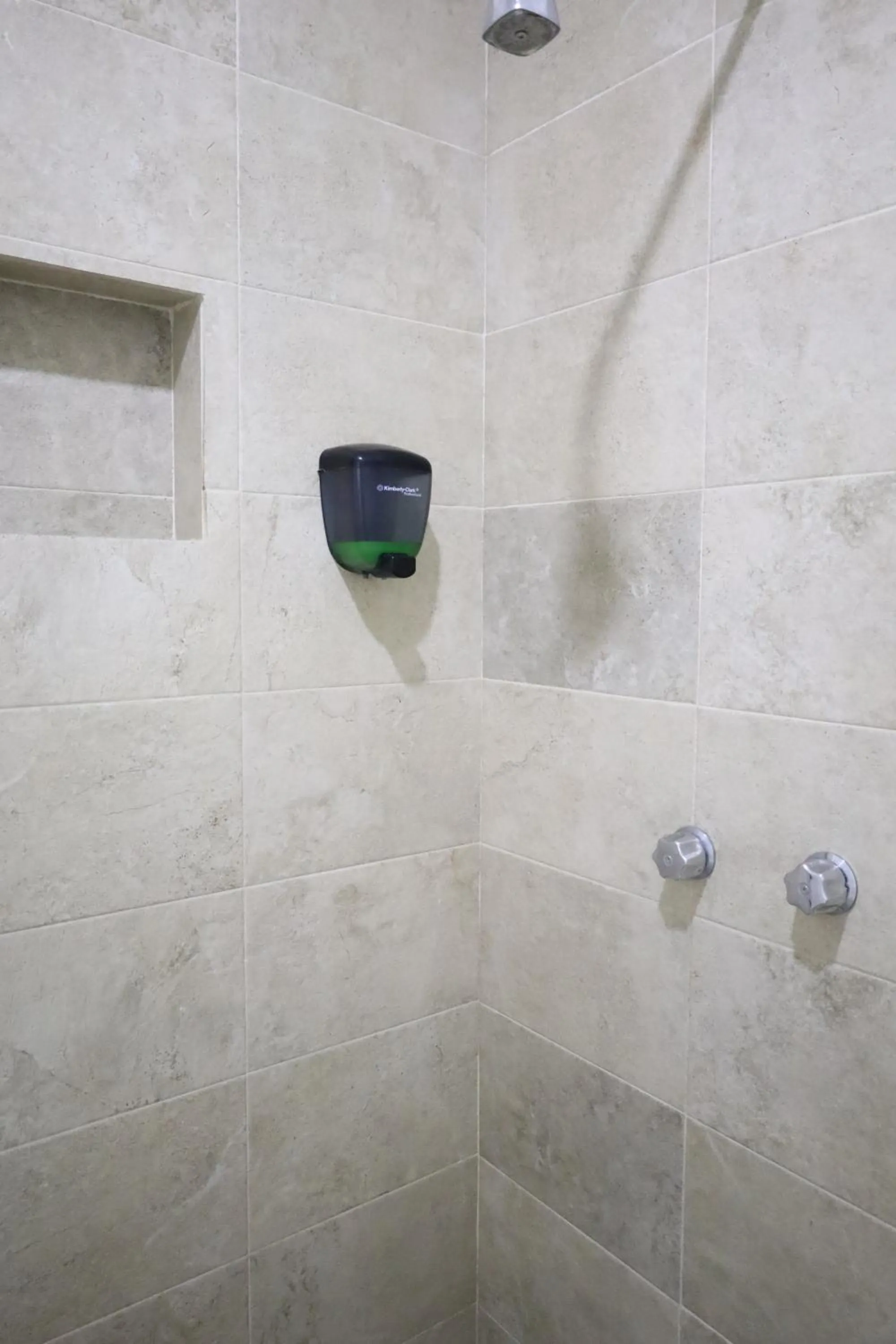 Shower in Solez Zihuatanejo