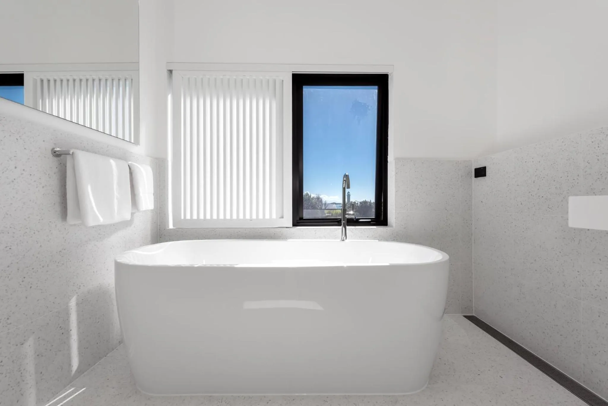 Bath in Pacific Hotel Yamba