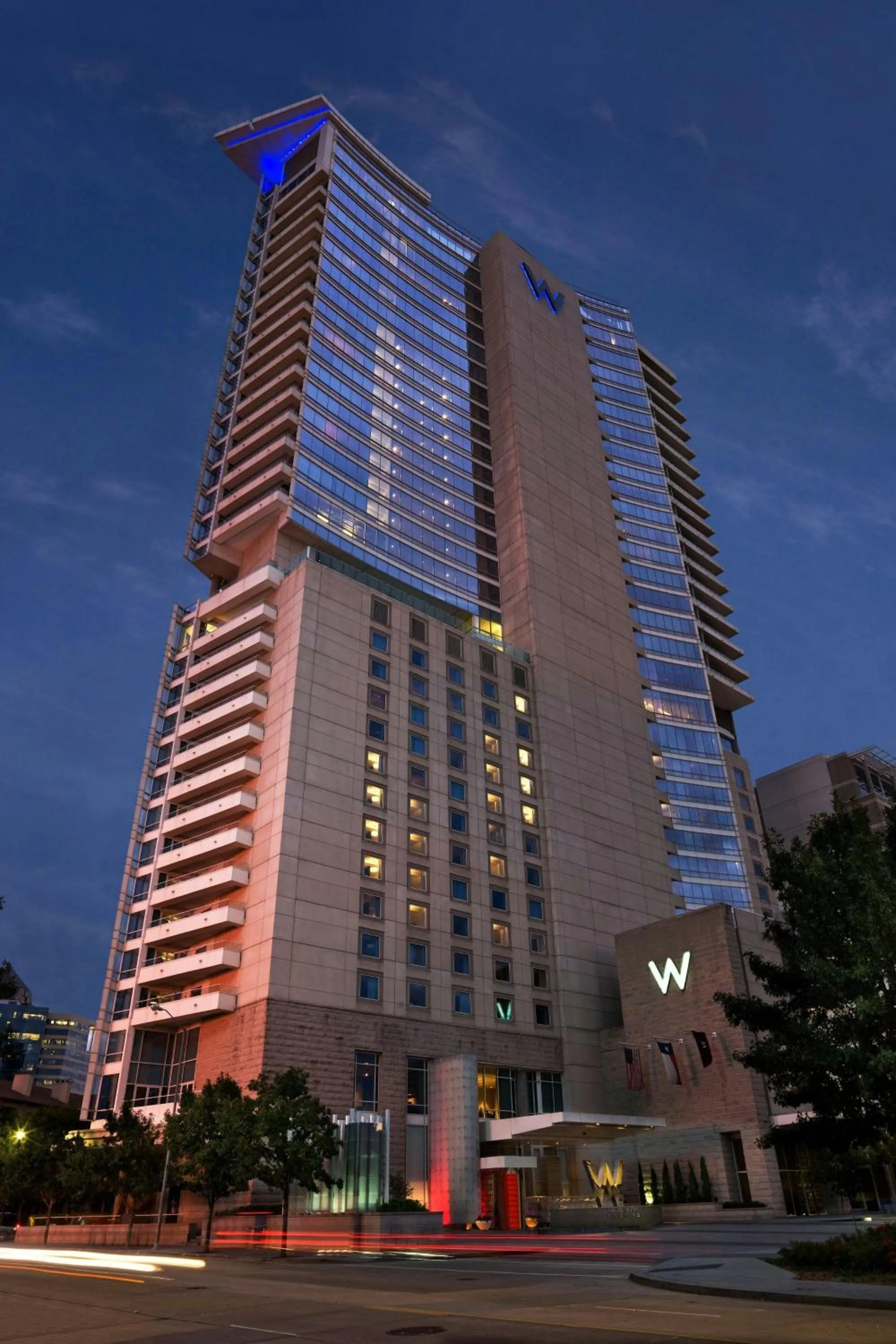 Property building in W Dallas