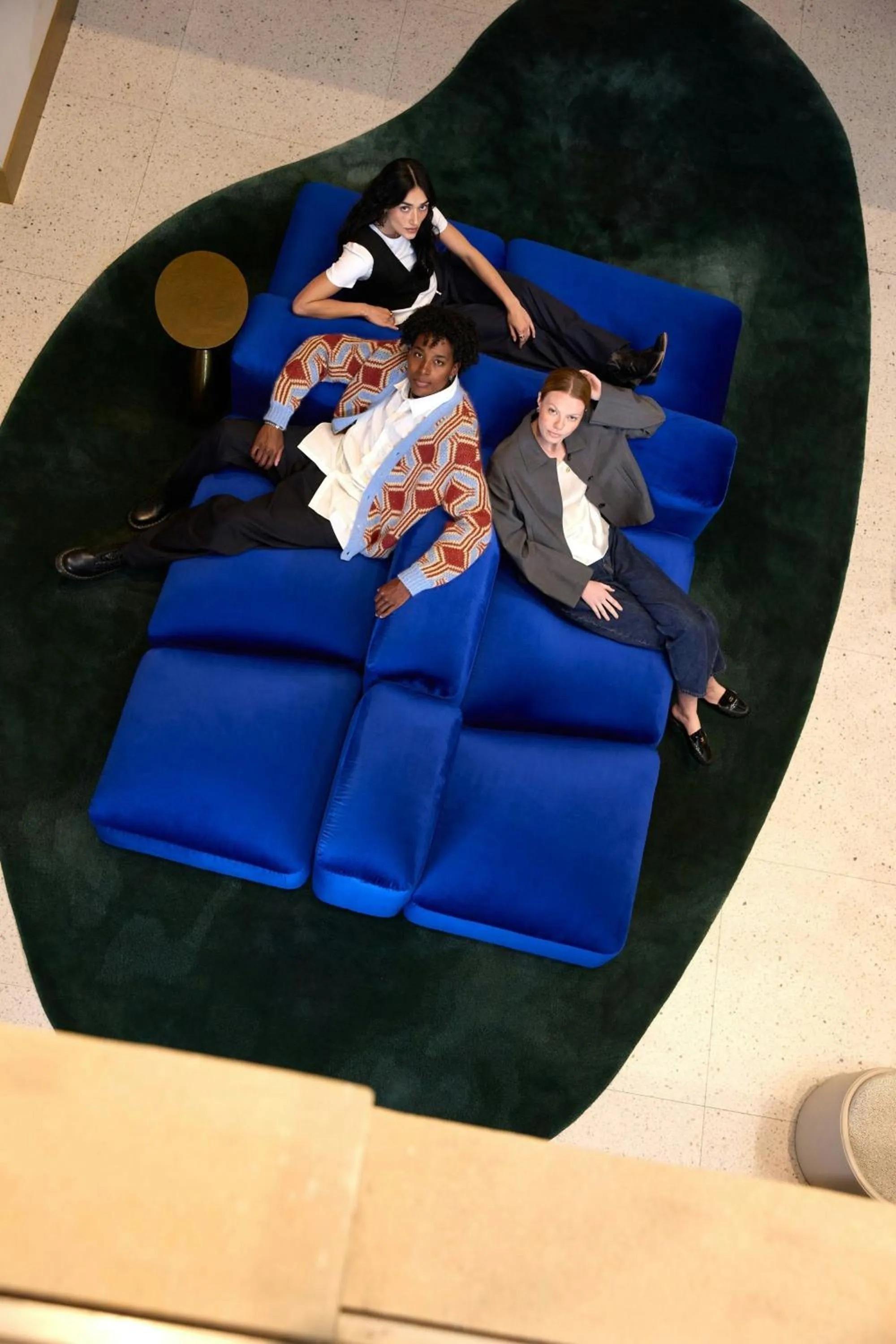 Lounge or bar in W Dallas