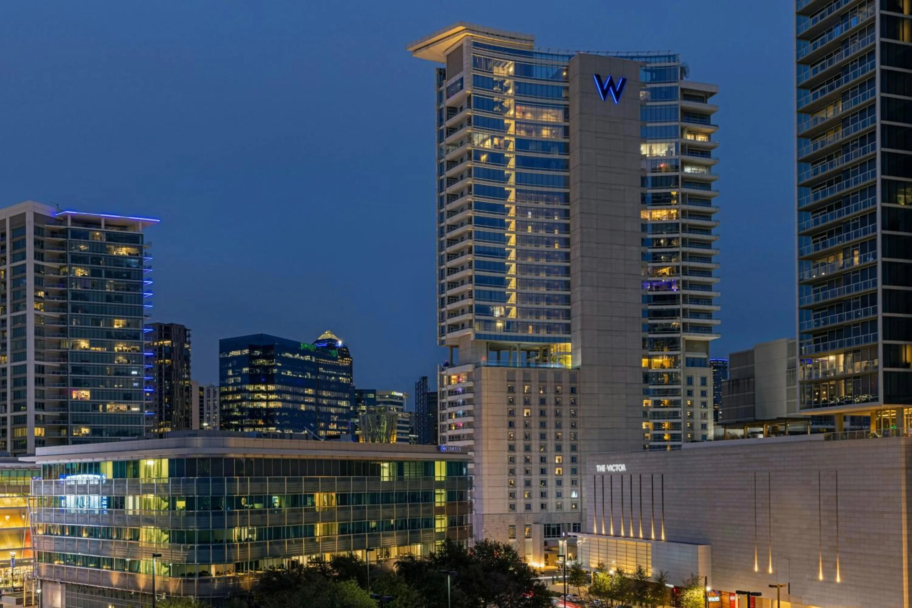 Property building in W Dallas