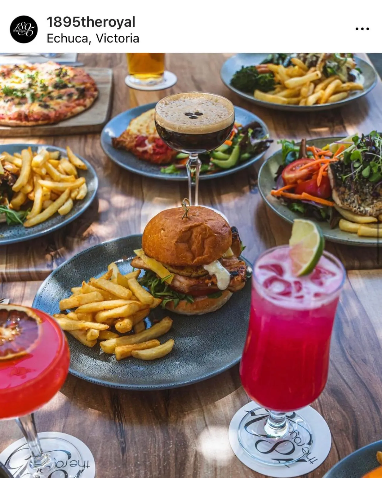 Restaurant/places to eat in Clocktower Suites