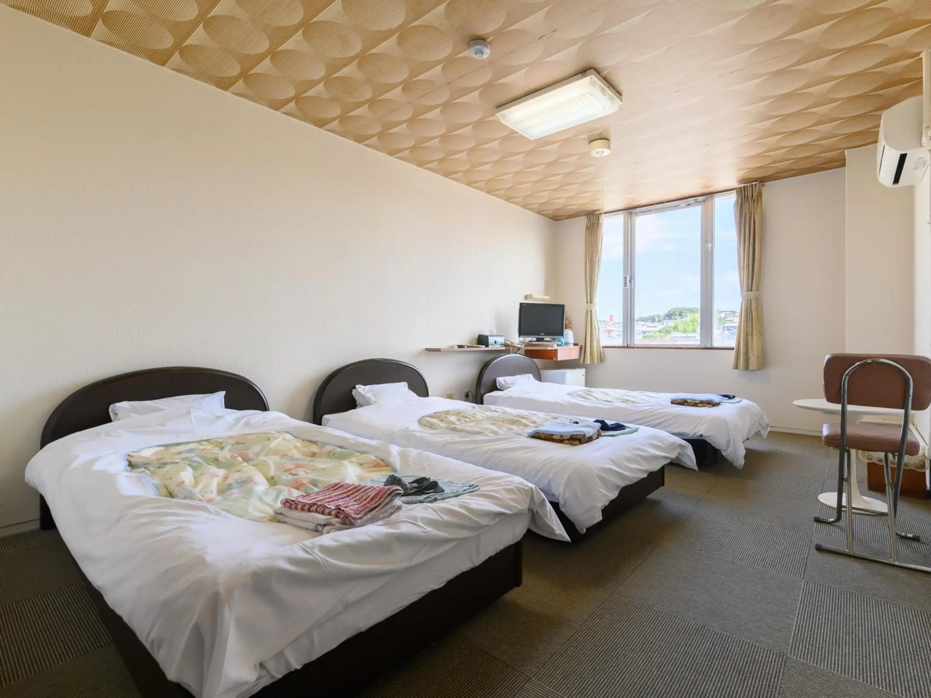 Triple Room - single occupancy - Smoking in Tabist Chunichi Business Hotel Shima Triple Room - single occupancy - Smoking in Tabist Chunichi Business Hotel Shima
