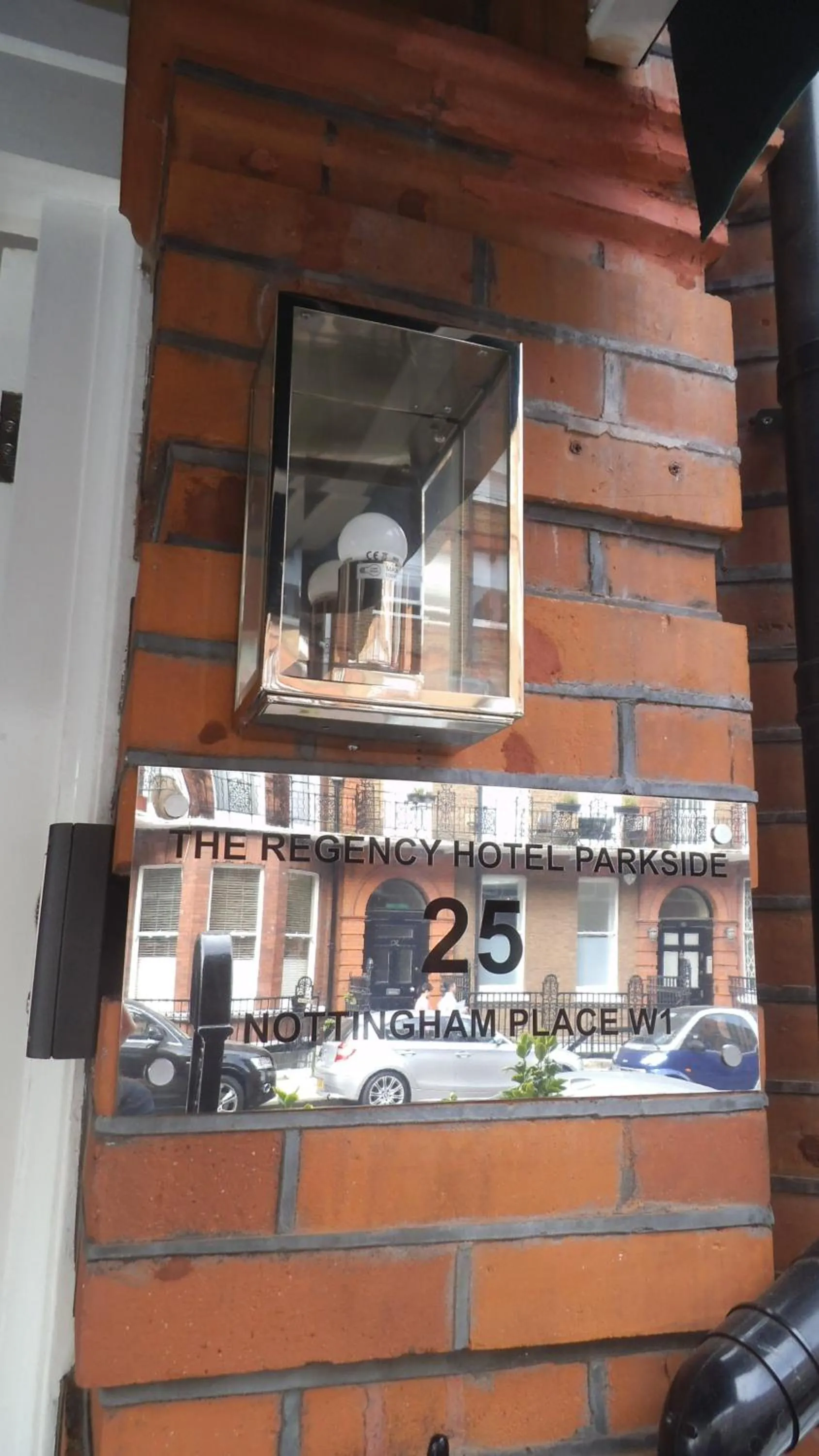 Facade/entrance in Regency Hotel Parkside