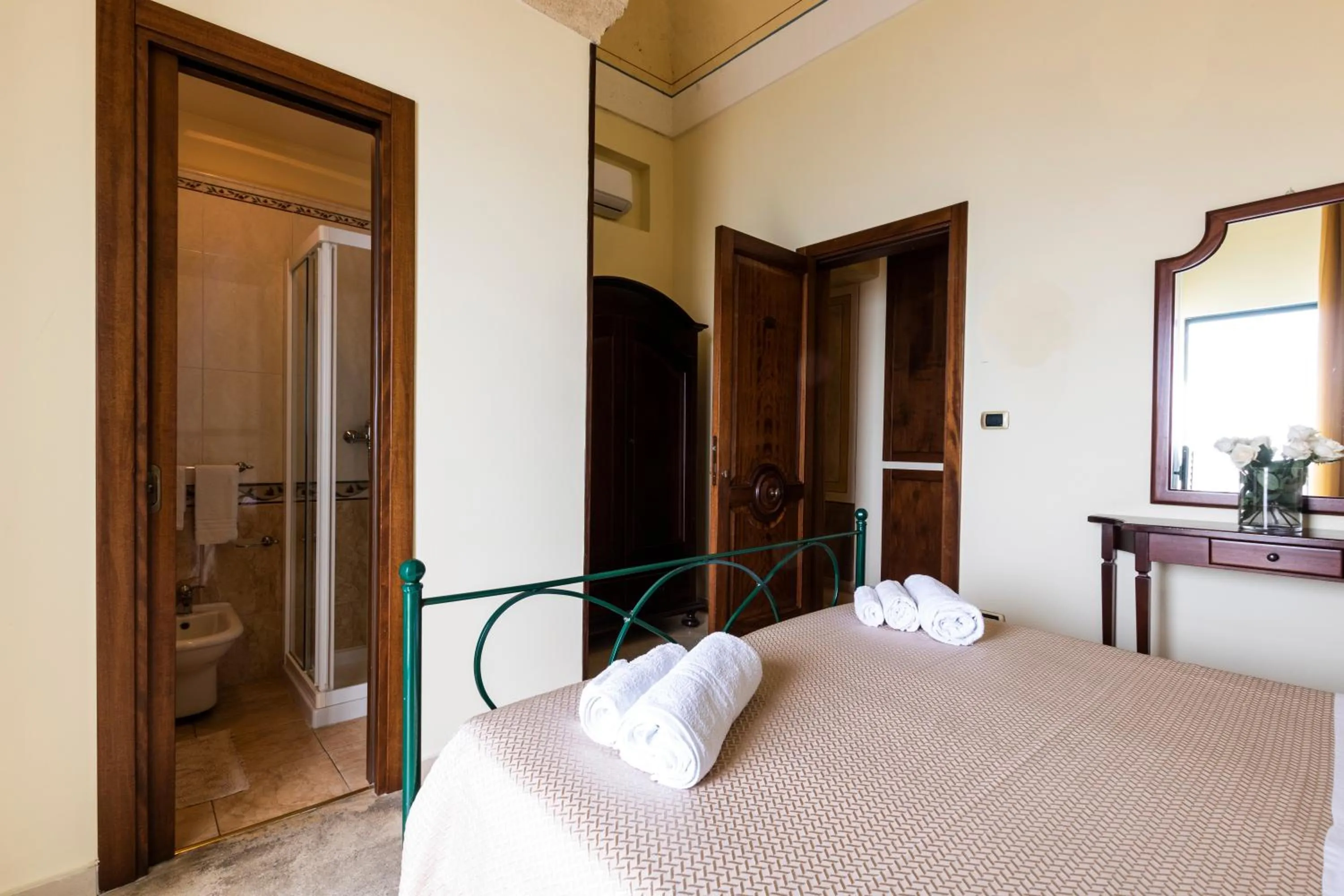 Bedroom, Bed in B&B La Riviera