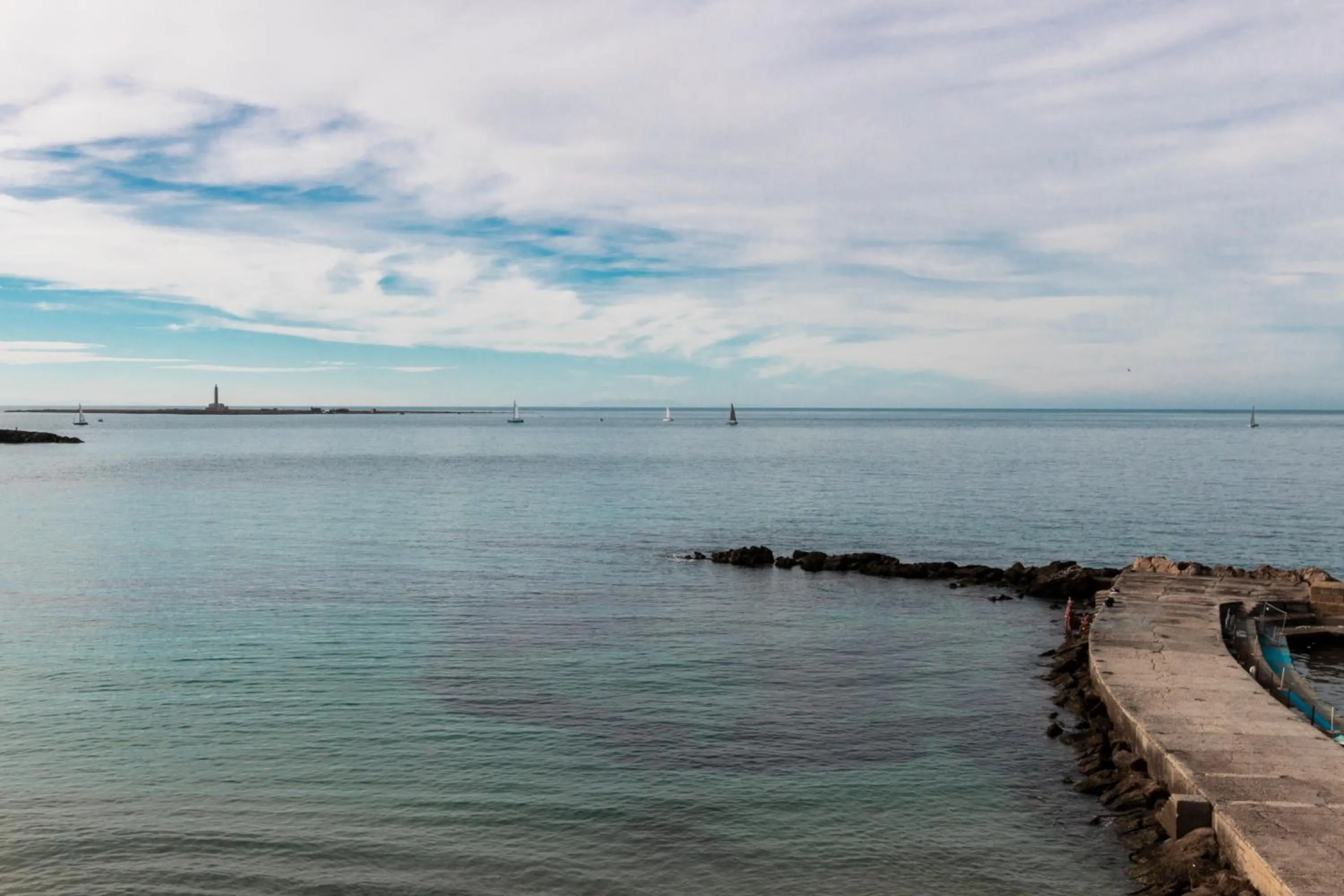 Landmark view in B&B La Riviera