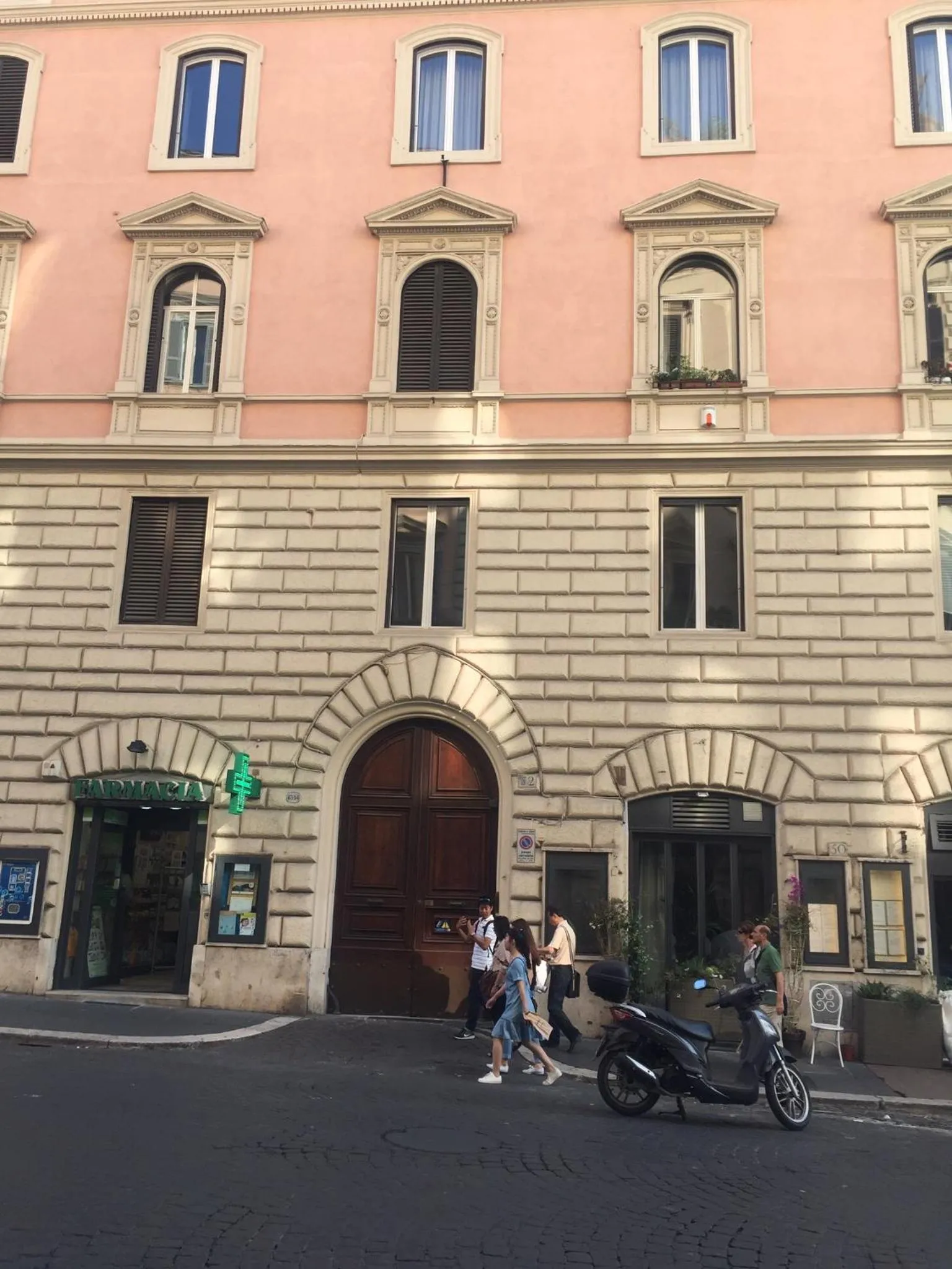 Property building in B-STAY Via Milano 52