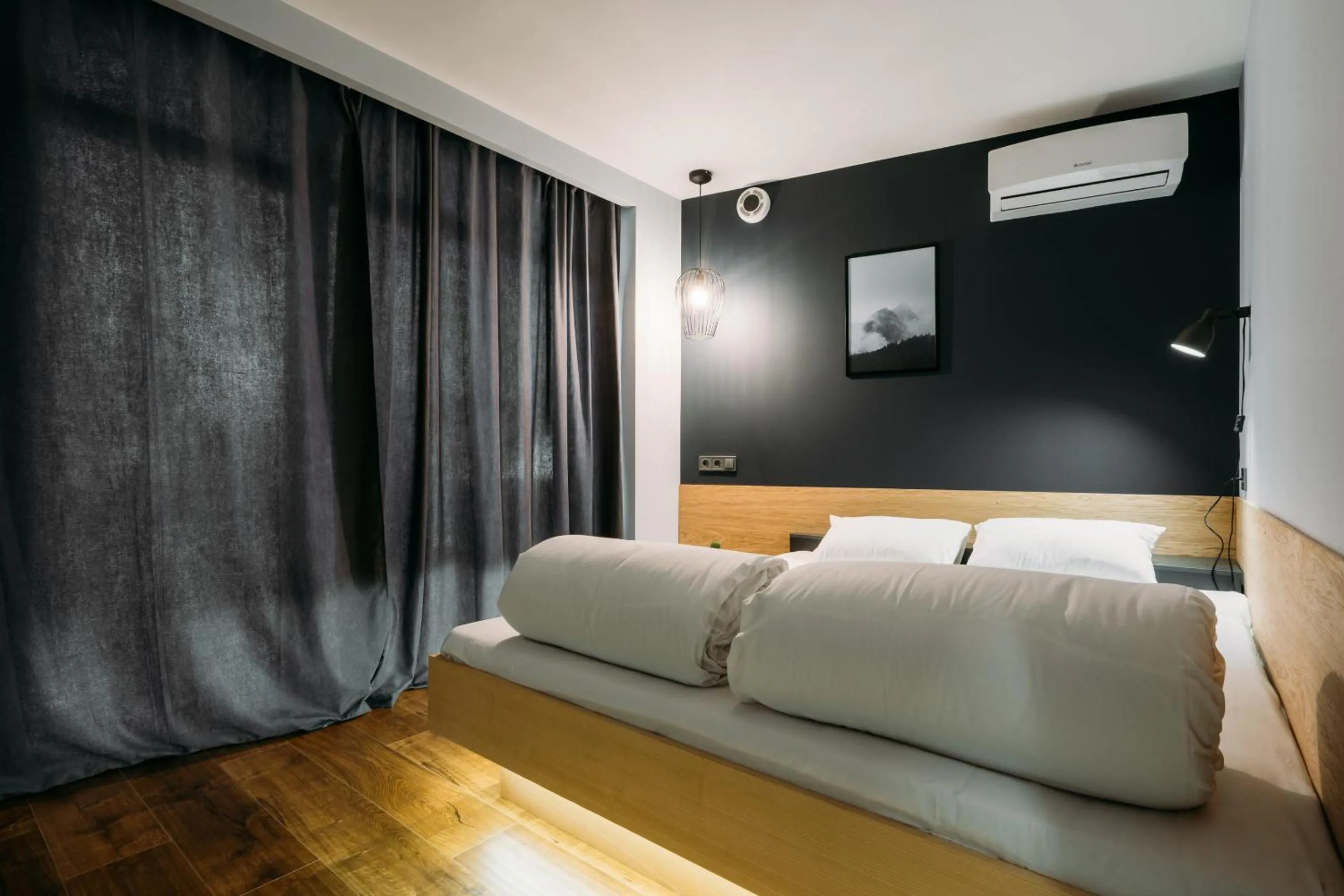 Bed in Yard Hostel & Coffee