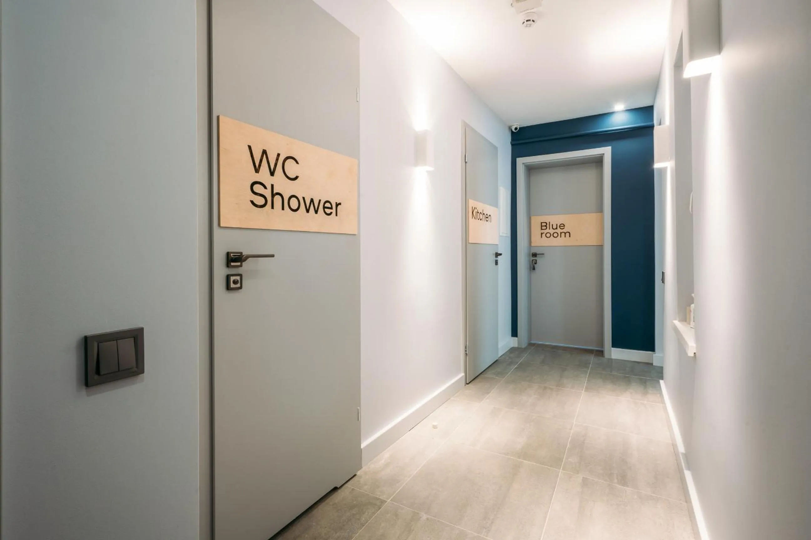 Text overlay in Yard Hostel & Coffee