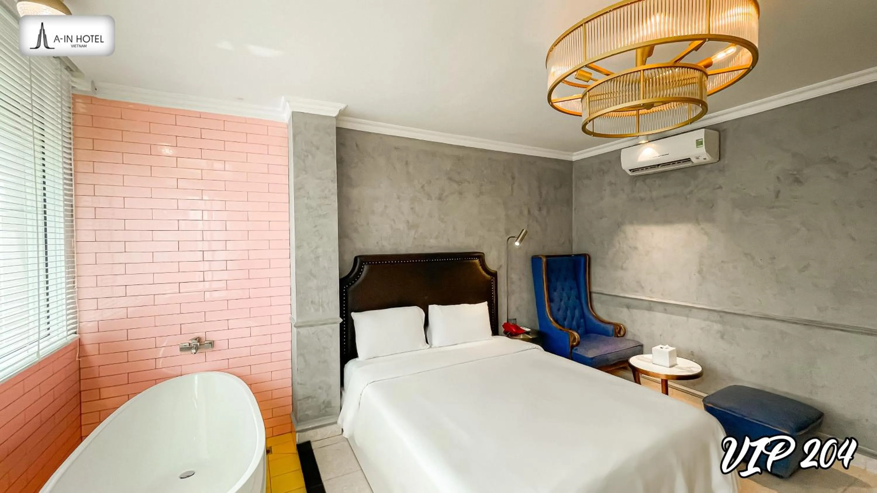 Bedroom in A In Hotel Del Luna