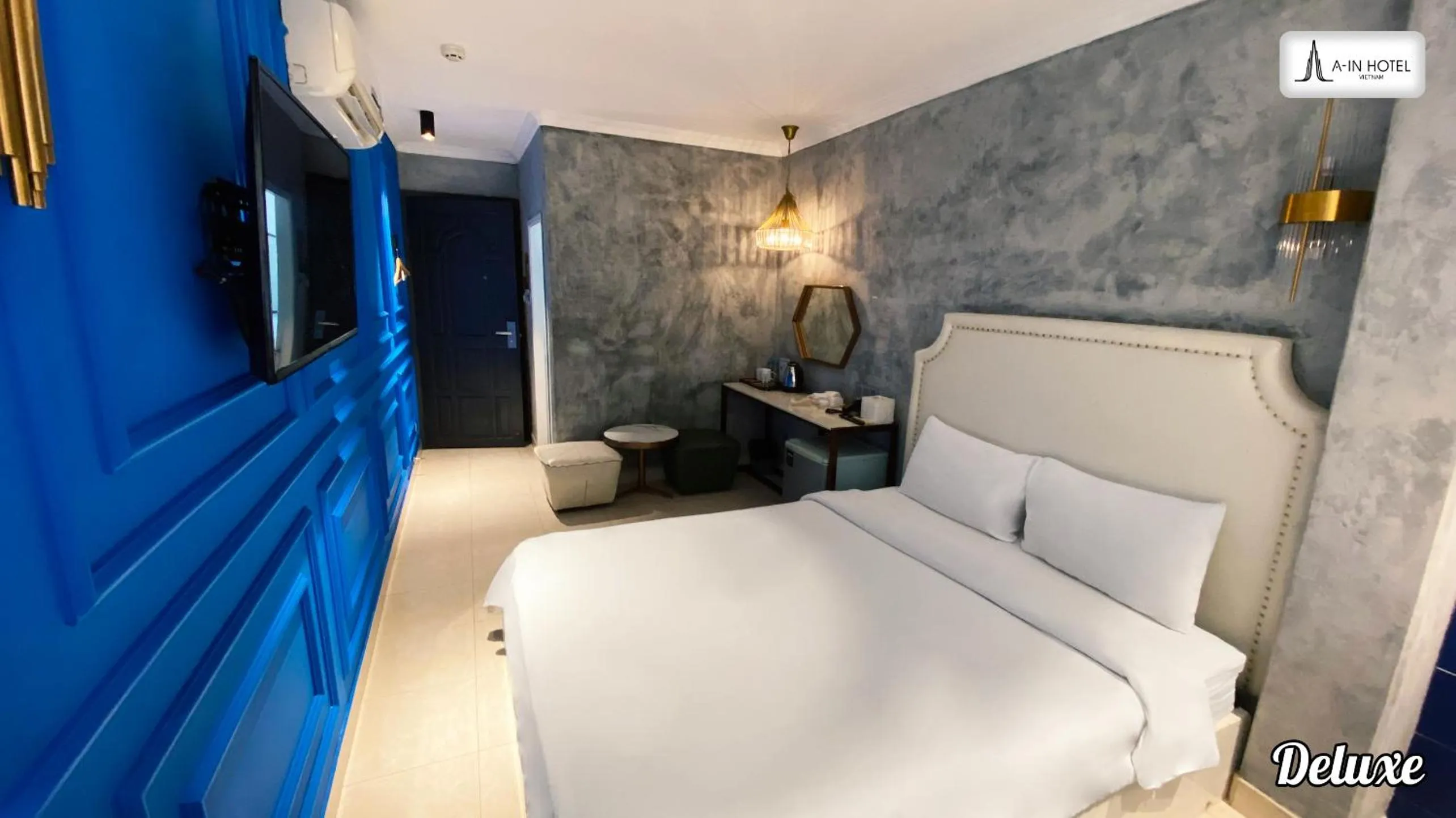 Bedroom, Bed in A In Hotel Del Luna