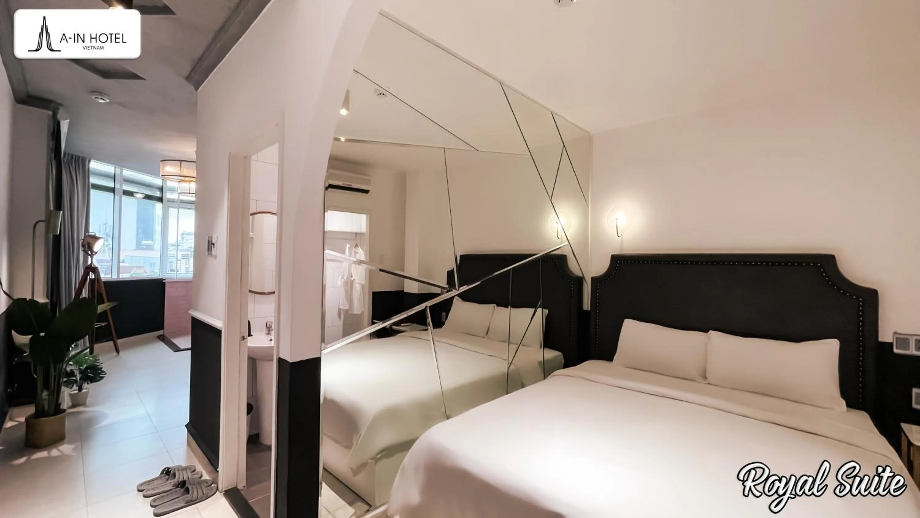 Bed in A In Hotel Del Luna