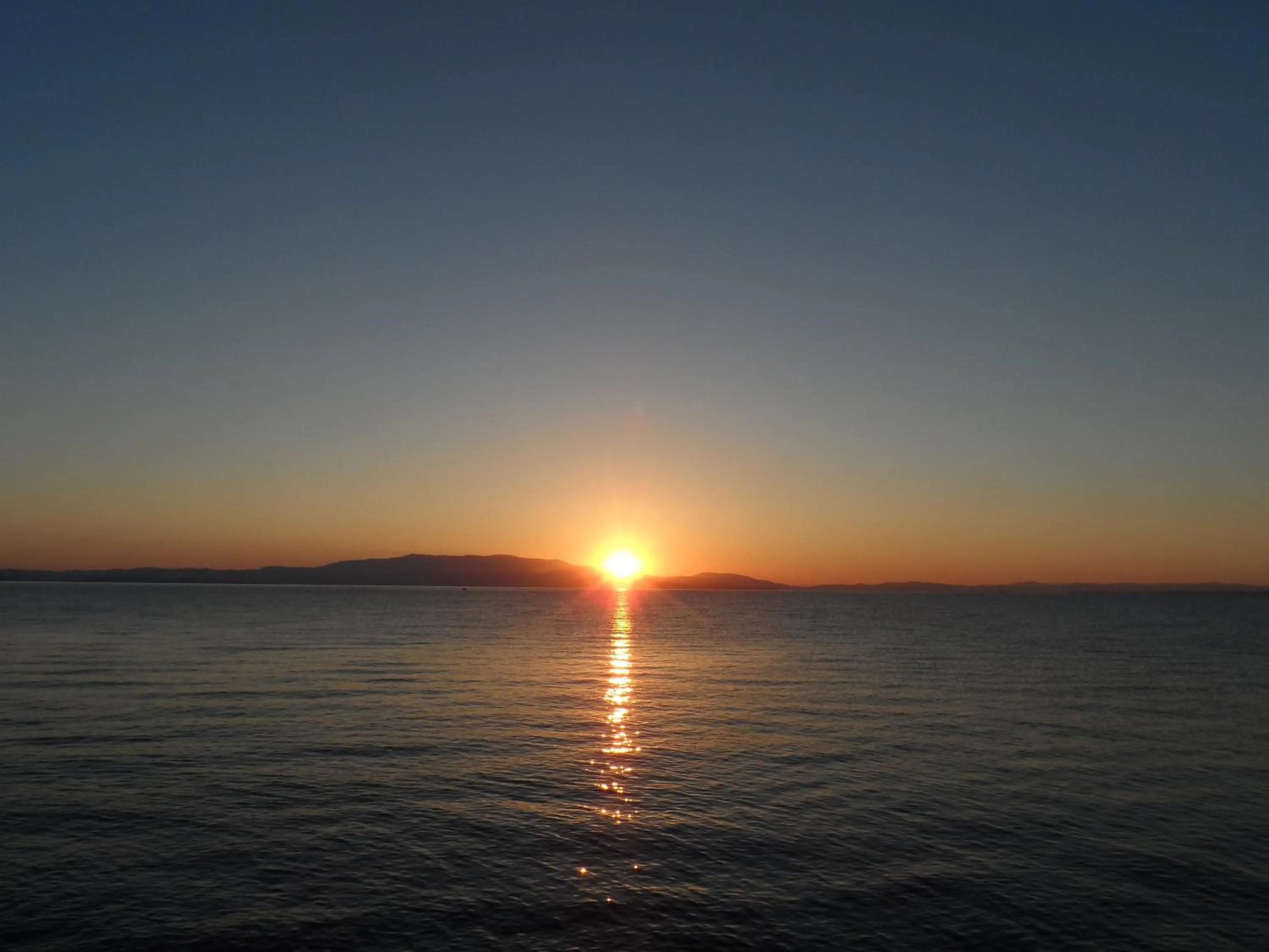 Seafront Studios and Apartments