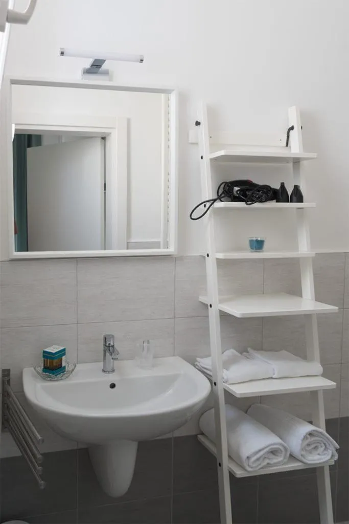 Bathroom in Trame - Poesia Di Mare