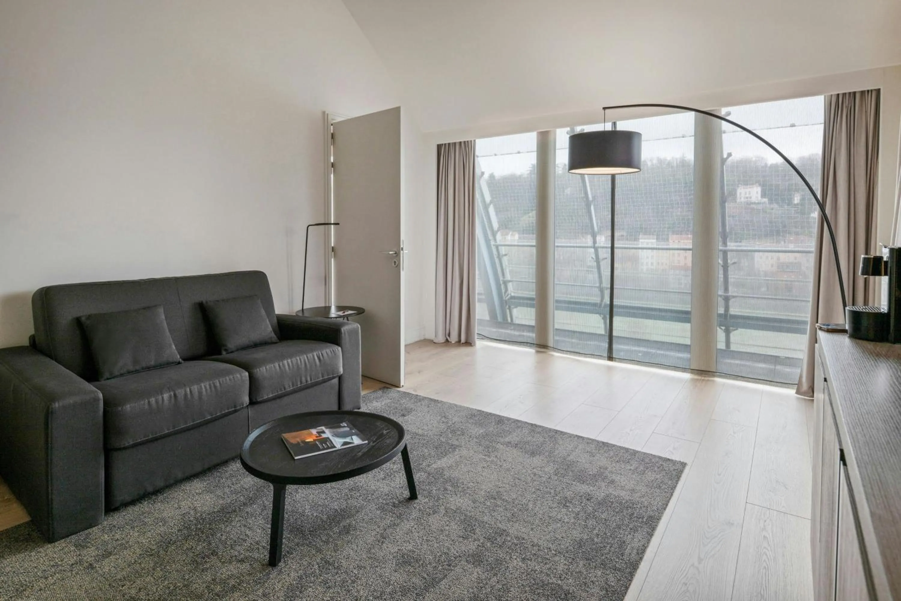 Photo of the whole room in Lyon Marriott Hotel Cité Internationale