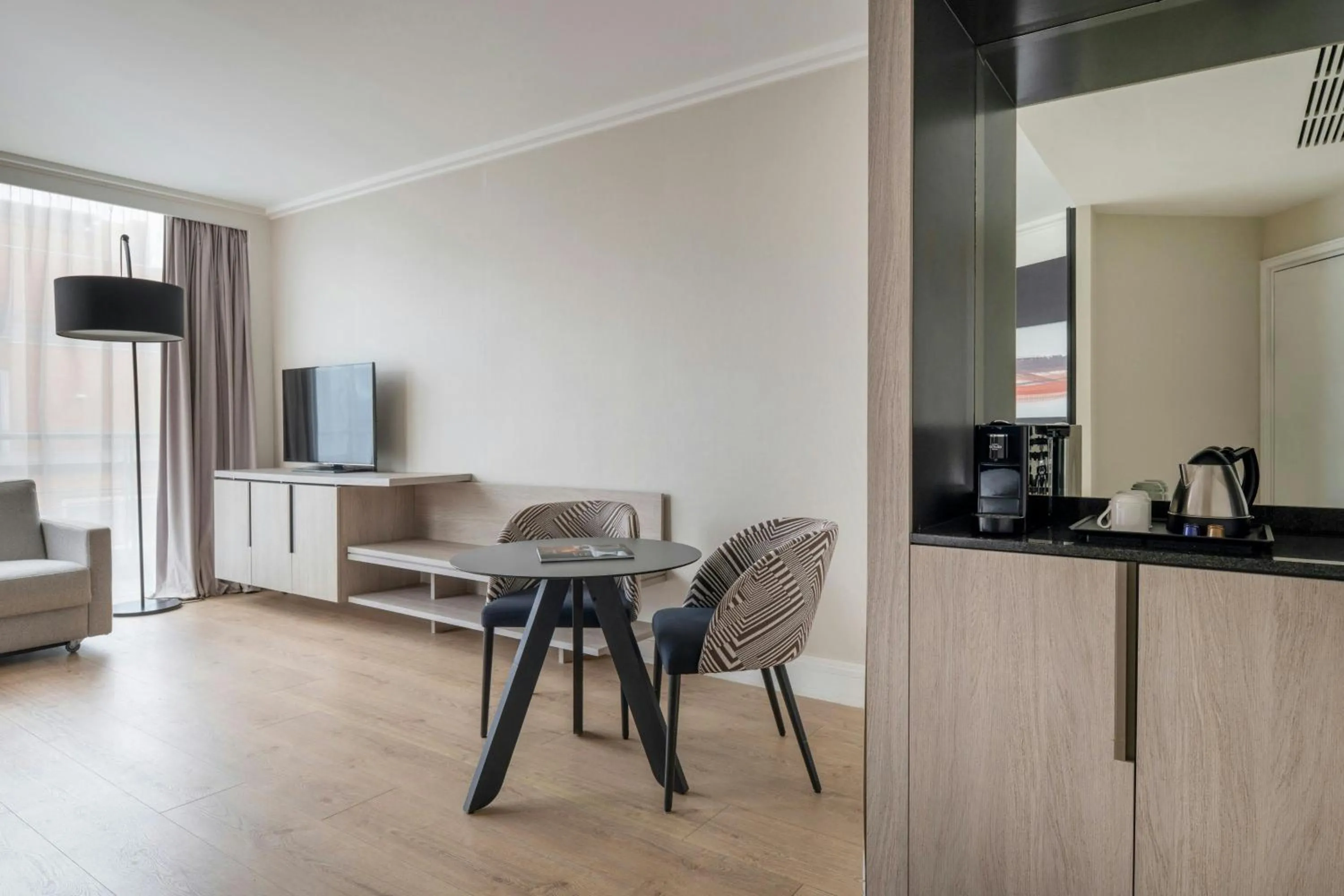 Photo of the whole room in Lyon Marriott Hotel Cité Internationale