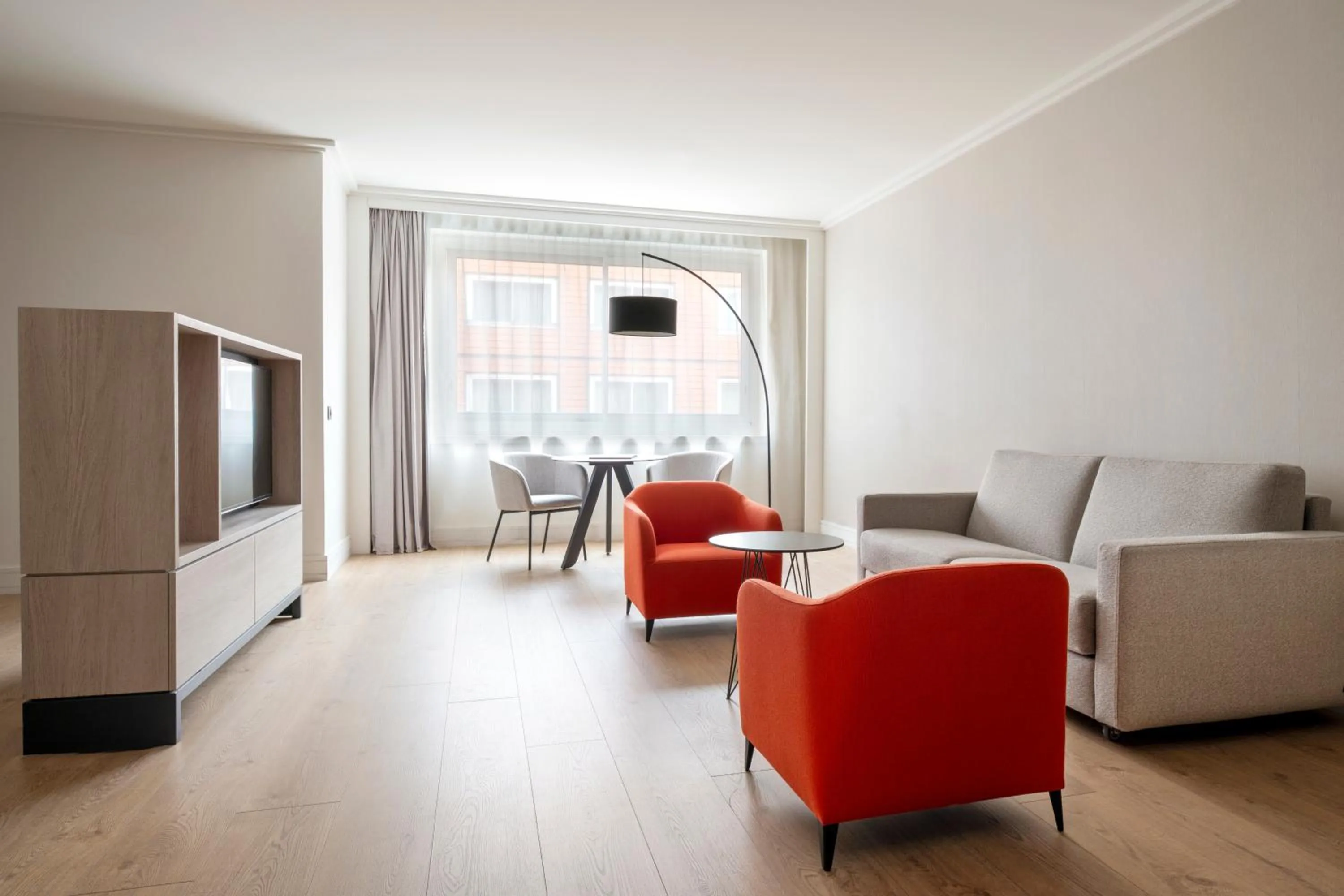 Living room in Lyon Marriott Hotel Cité Internationale