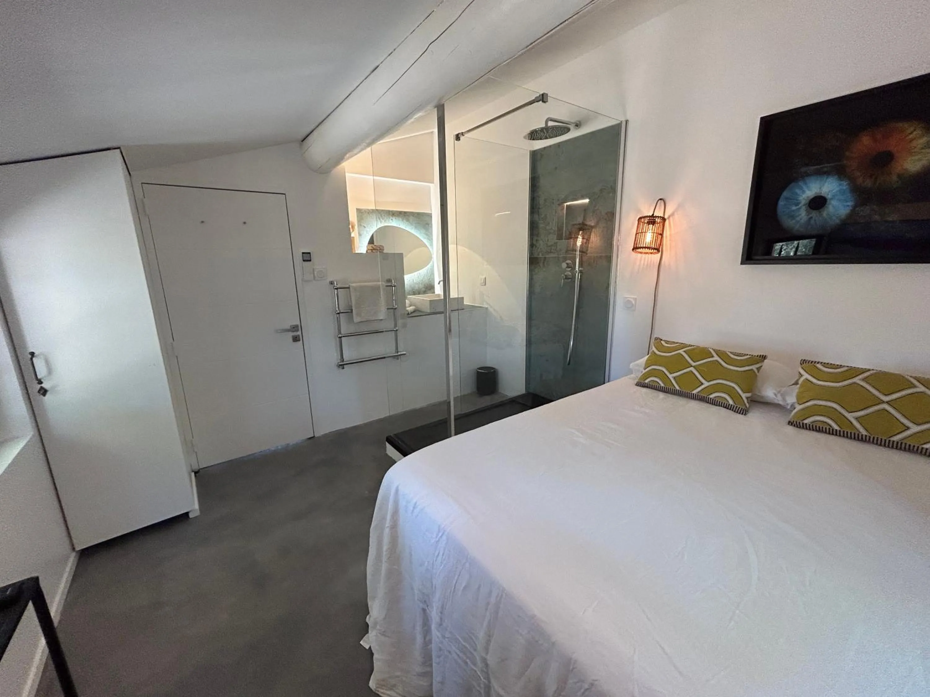 Bed in Mas des Alpilles