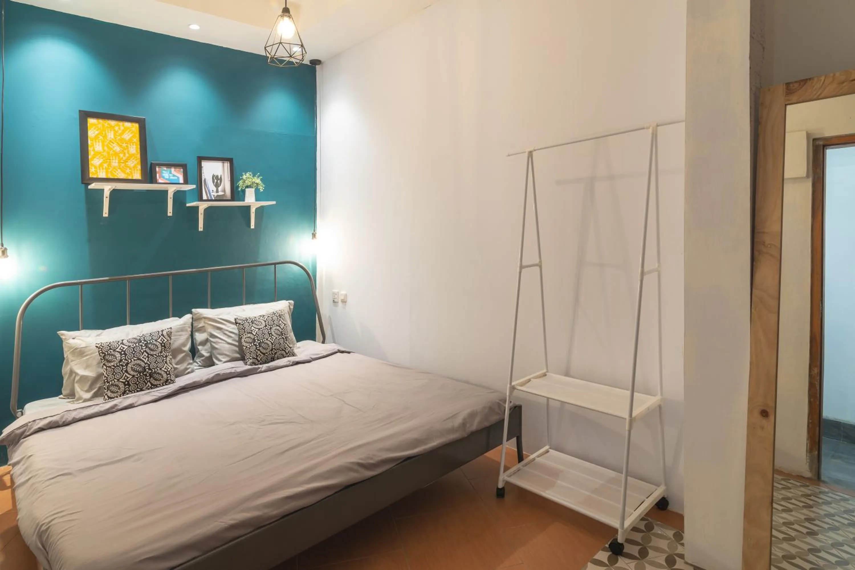 Photo of the whole room, Bed in Wonderloft Hostel Jogja