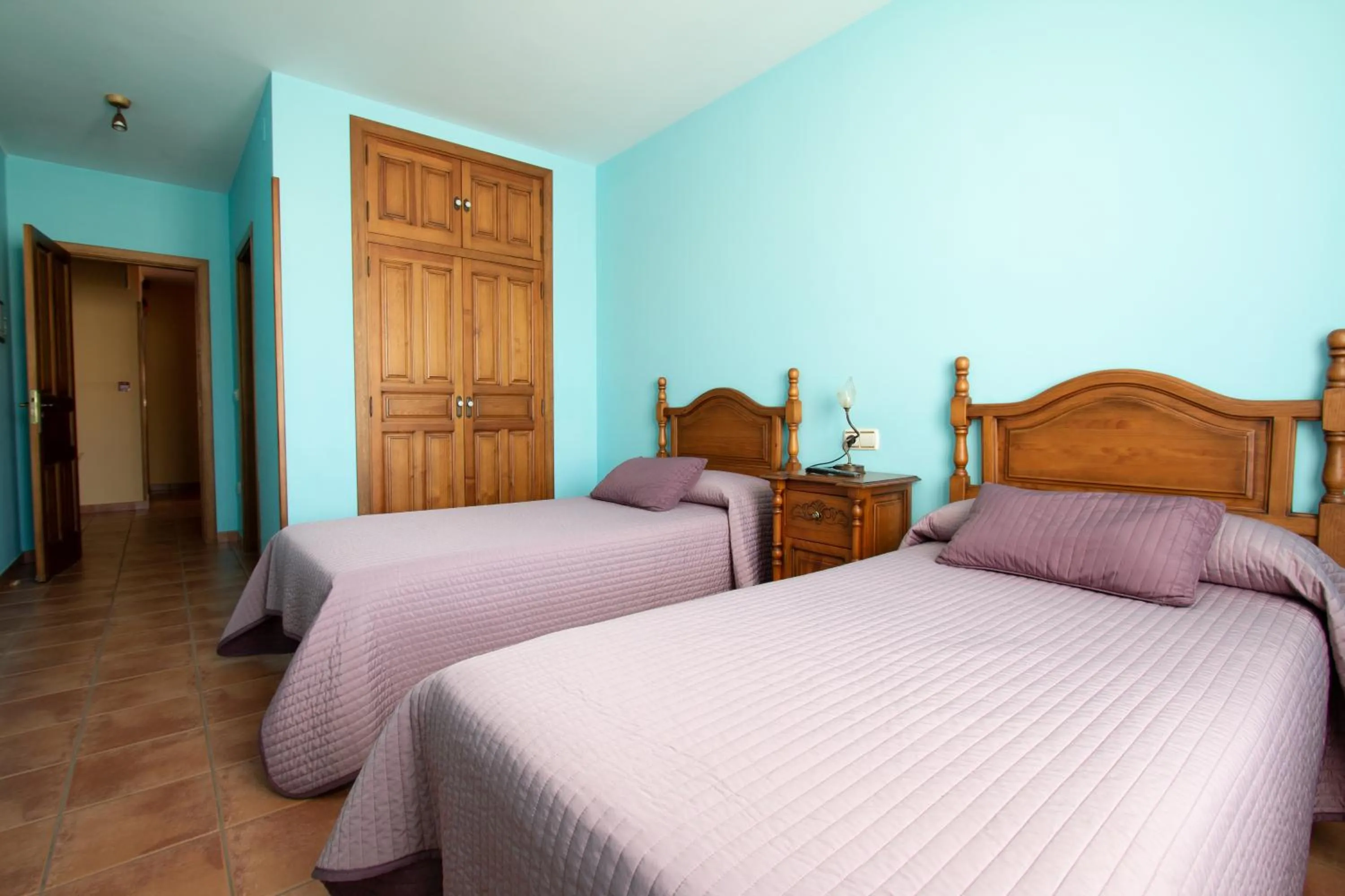 Photo of the whole room, Bed in Tirontillana