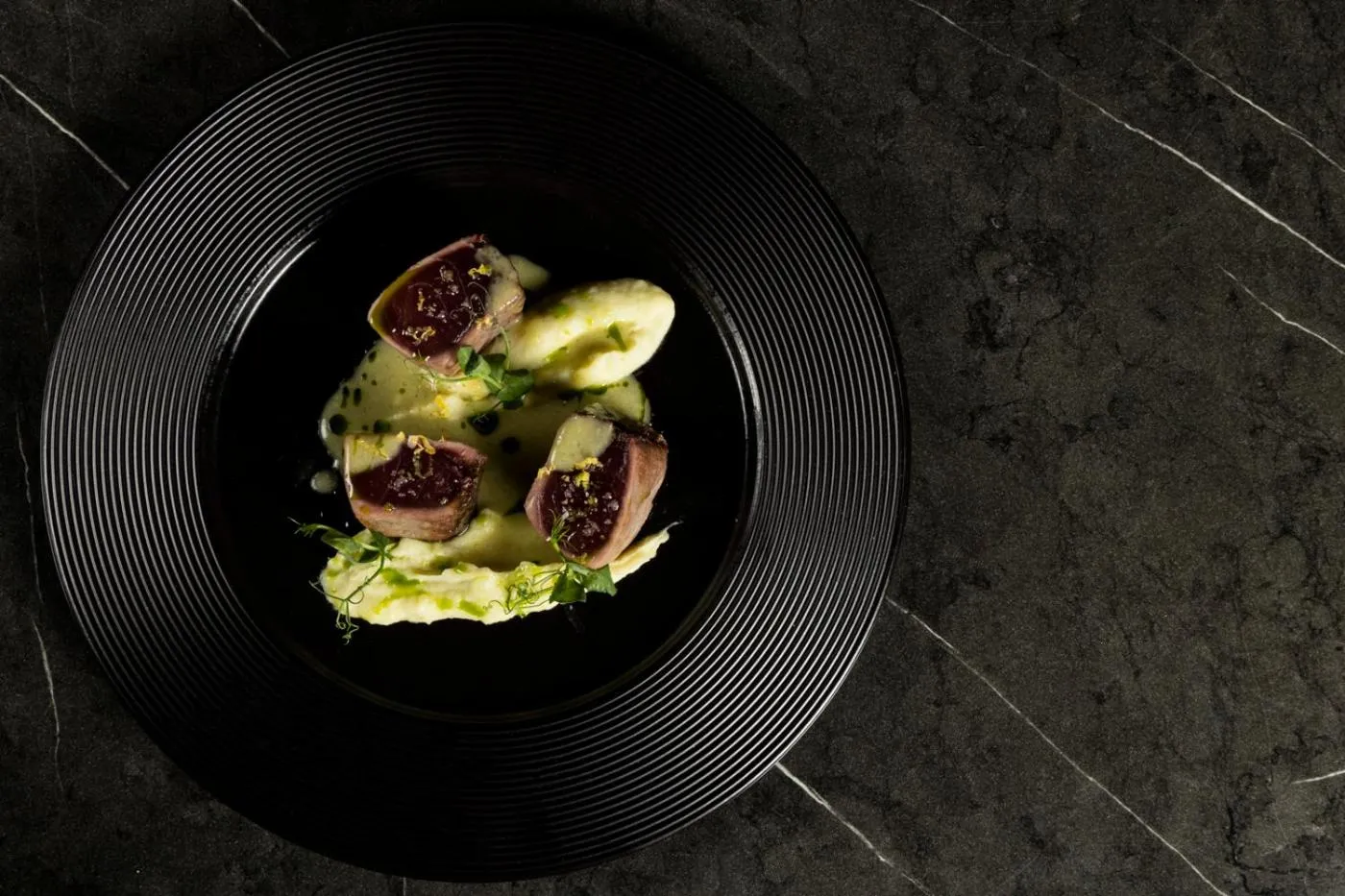 Restaurant/places to eat in Heritage Hill Hotel