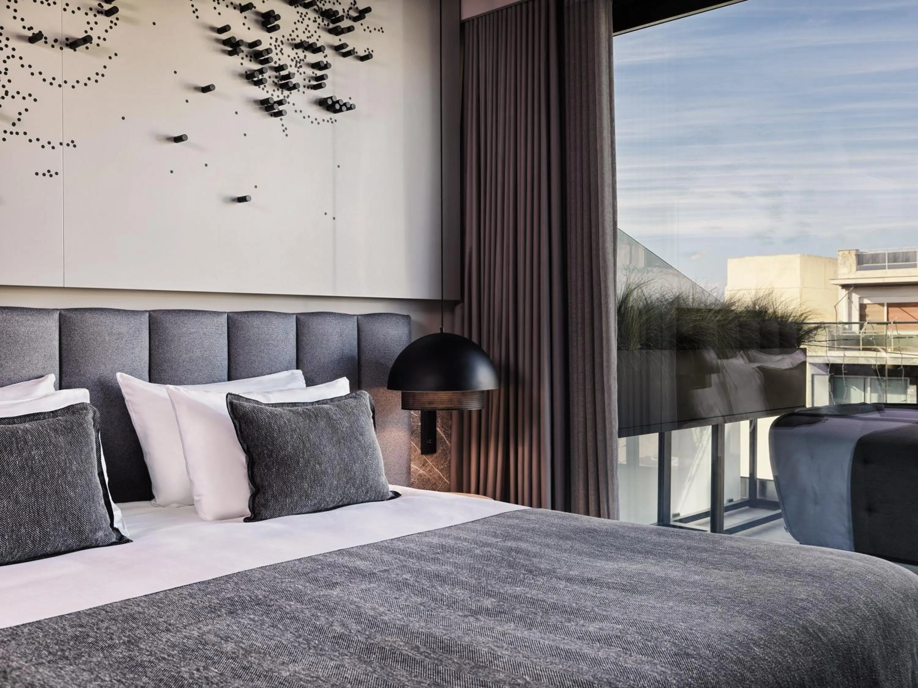 Bed in Heritage Hill Hotel