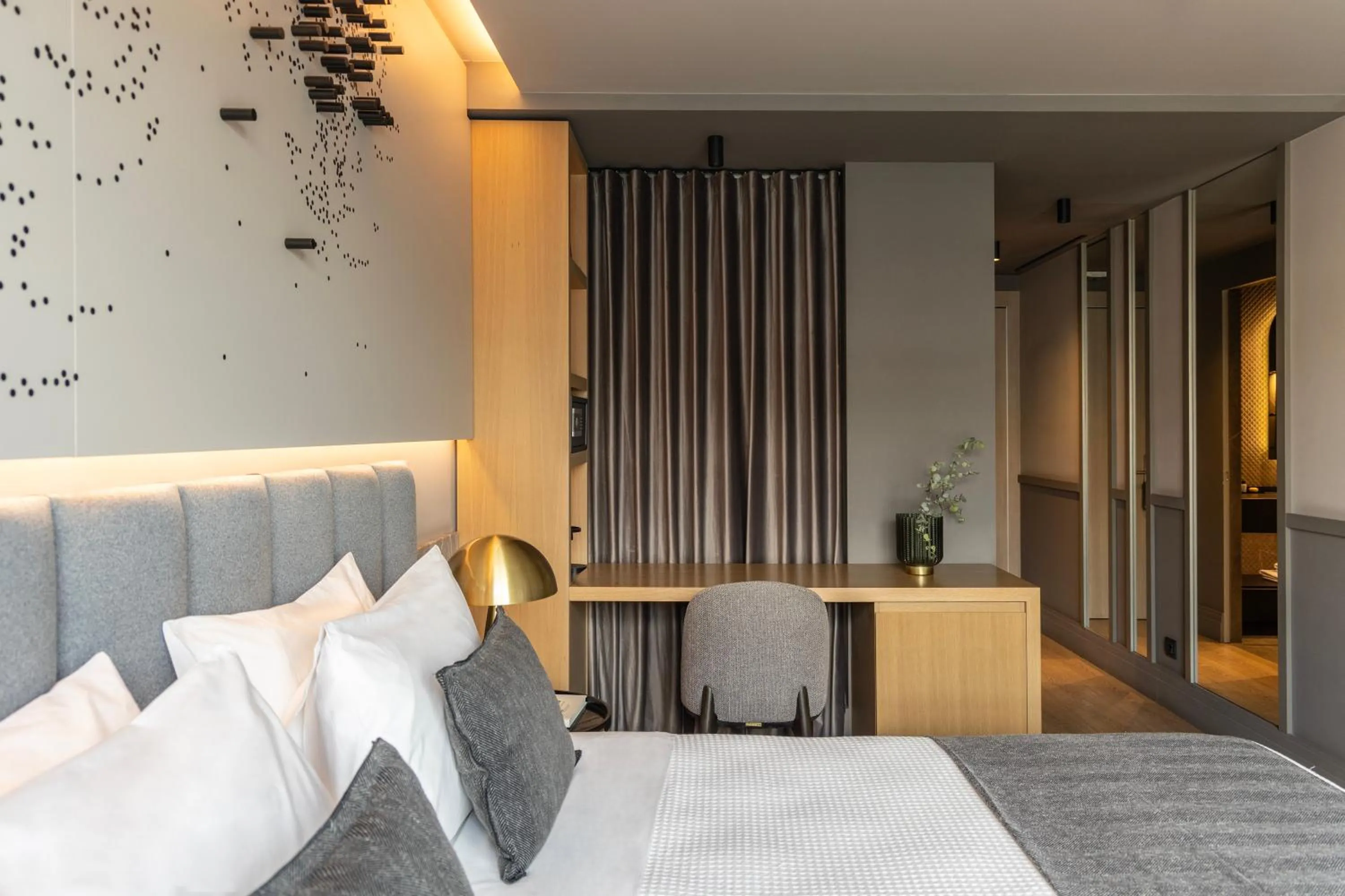 Bed in Heritage Hill Hotel