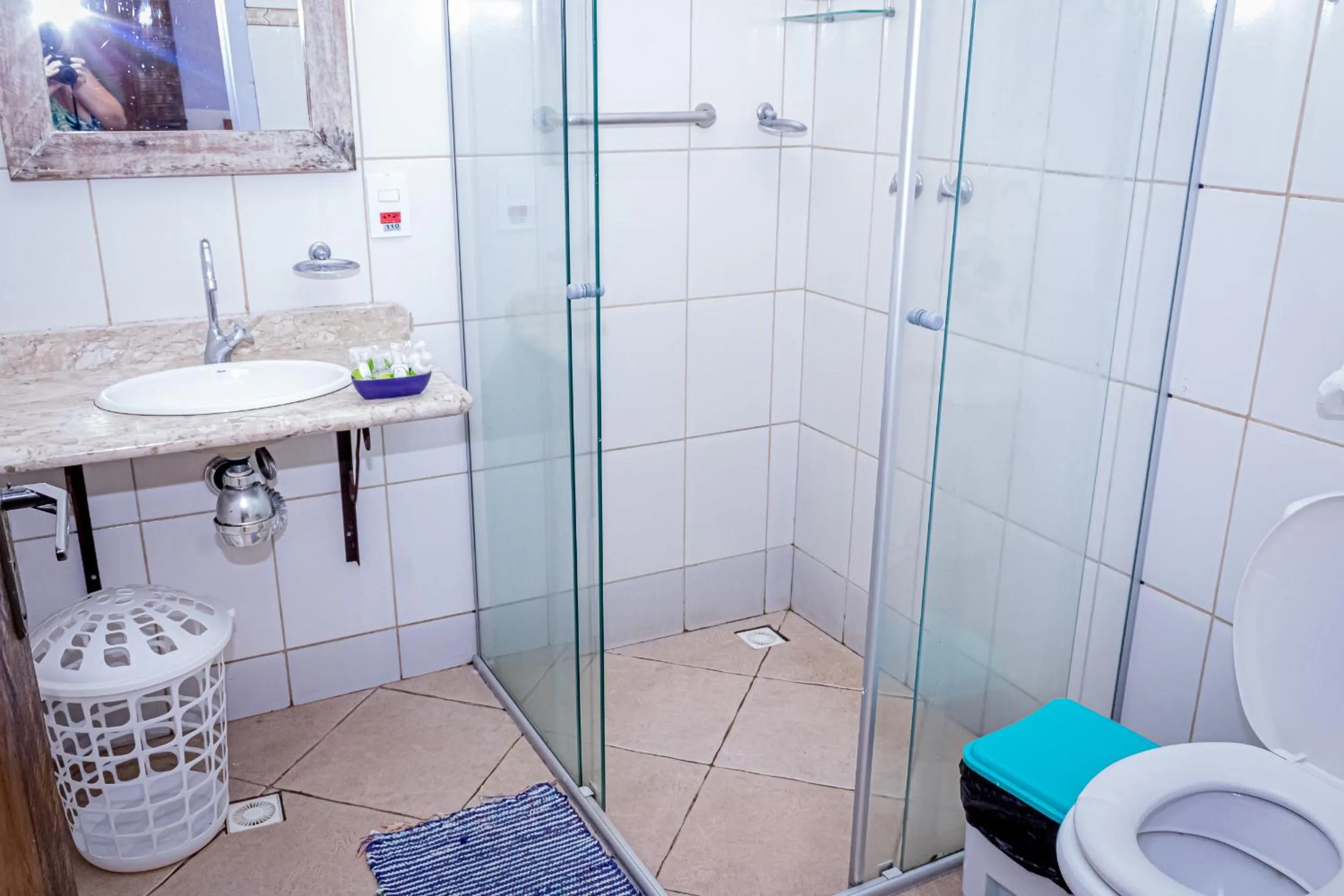 Toilet in Casa de Violeta Pousada