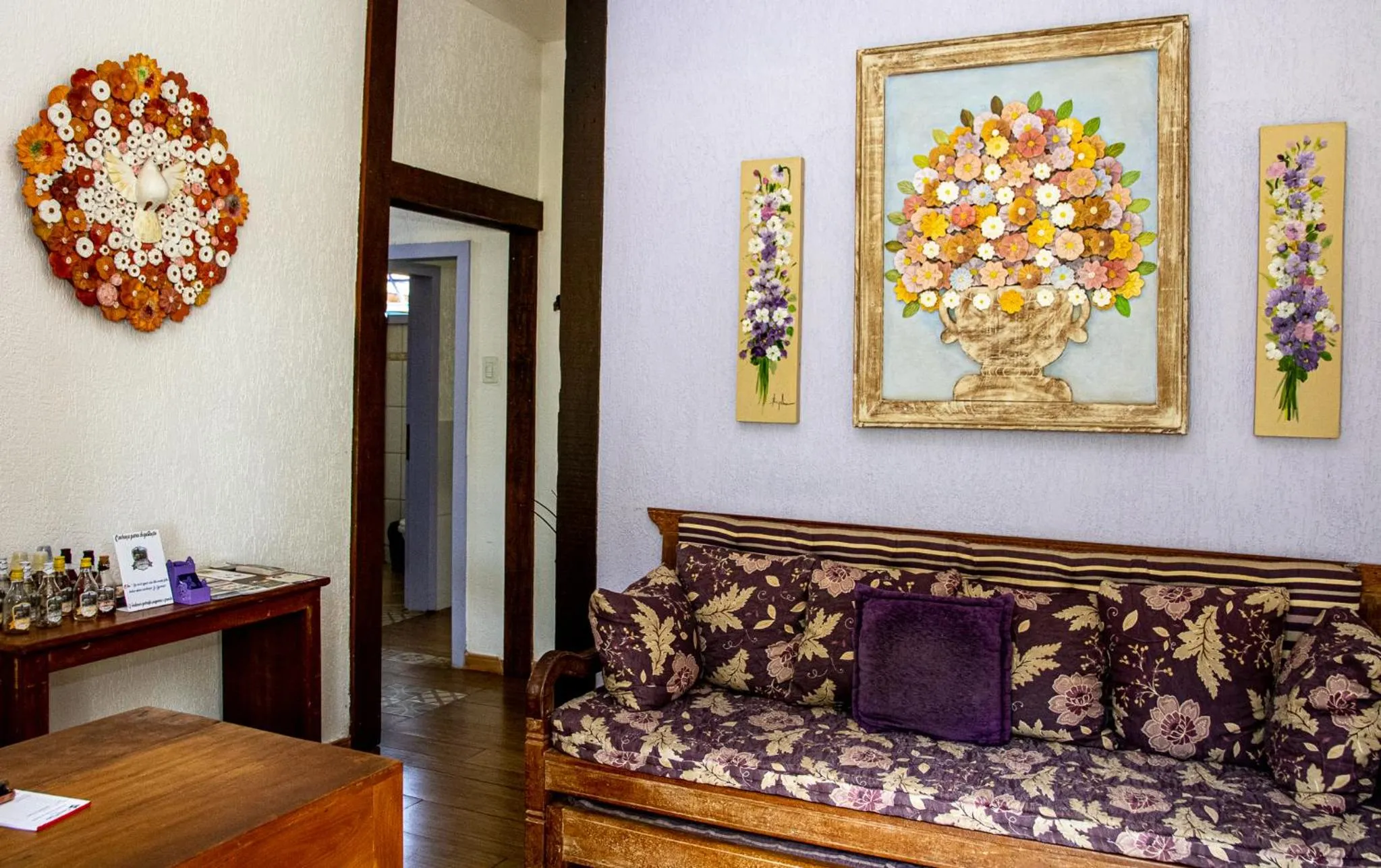 Decorative detail in Casa de Violeta Pousada