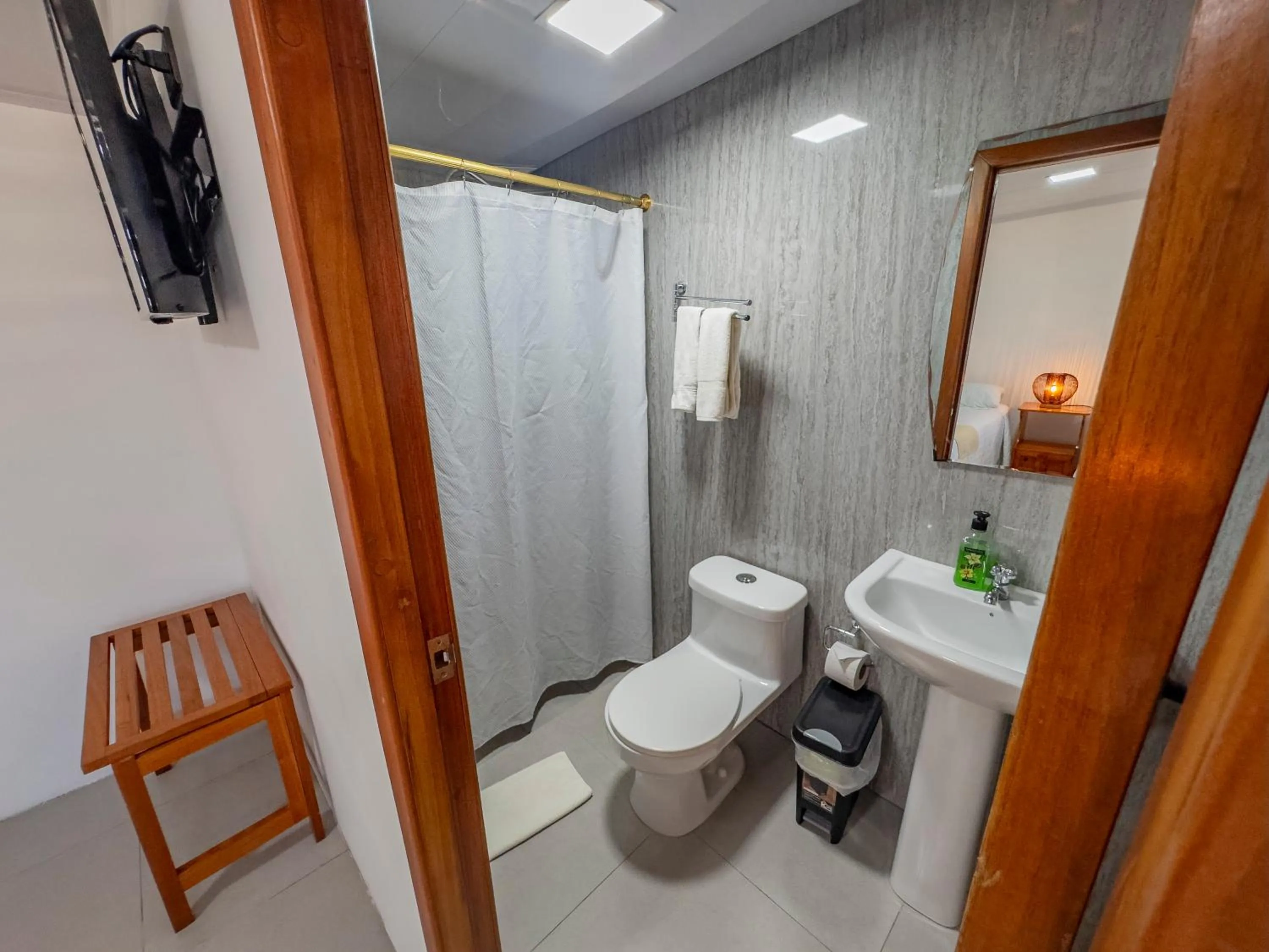 Shower in Galapagos Dreams