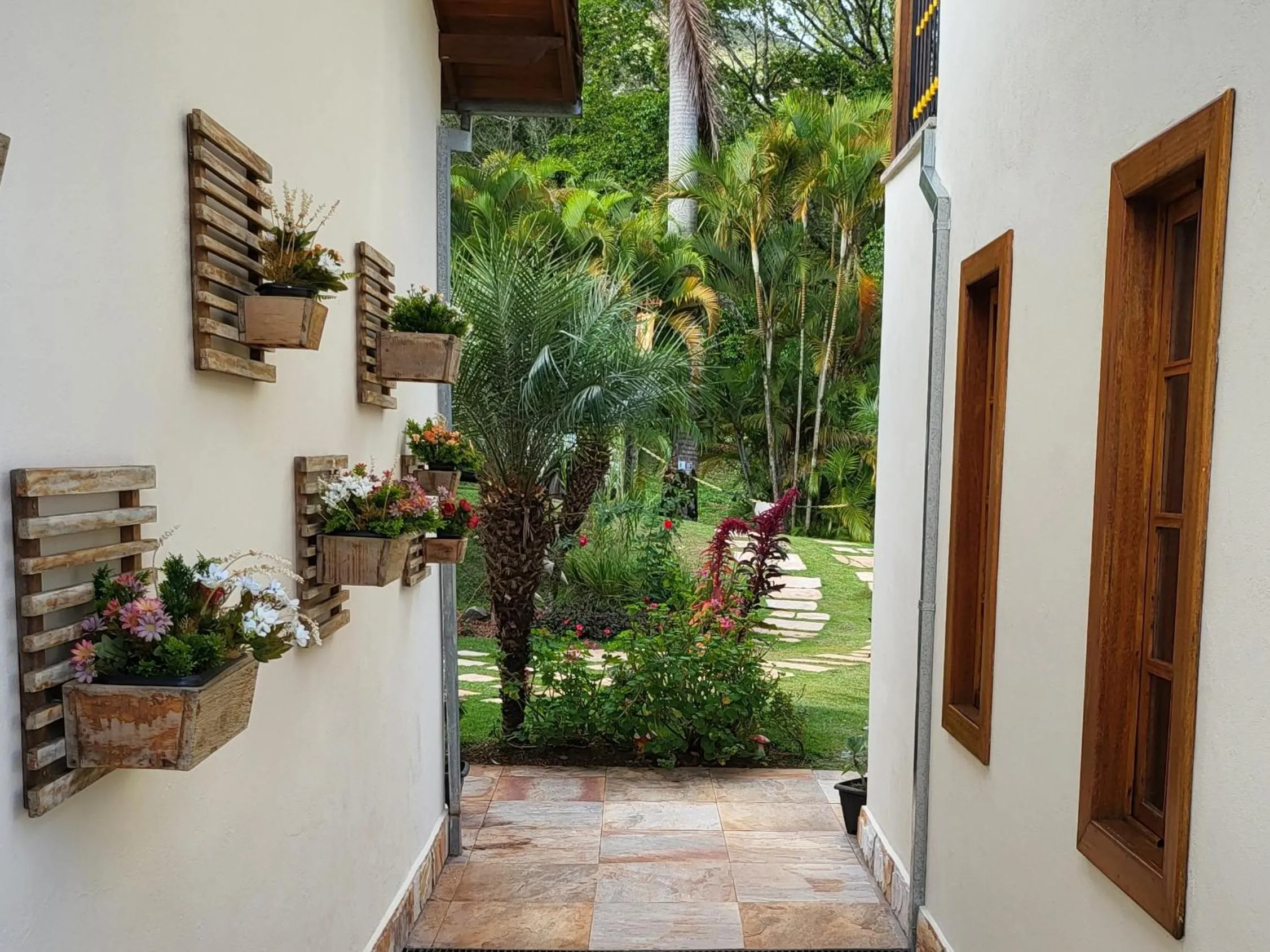 Garden view in Pousada Boutique Chico Anjo