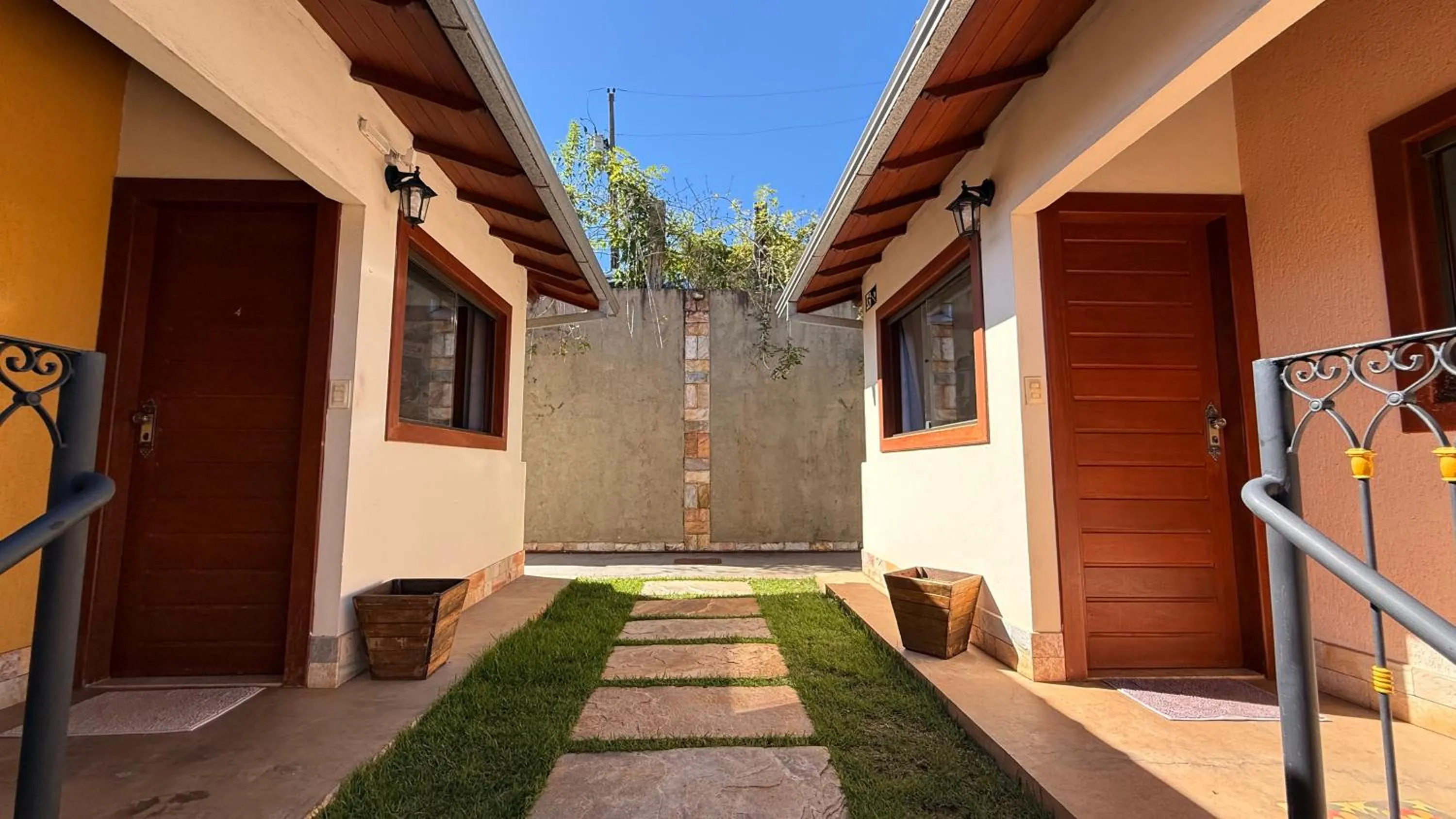 Property building in Pousada Boutique Chico Anjo