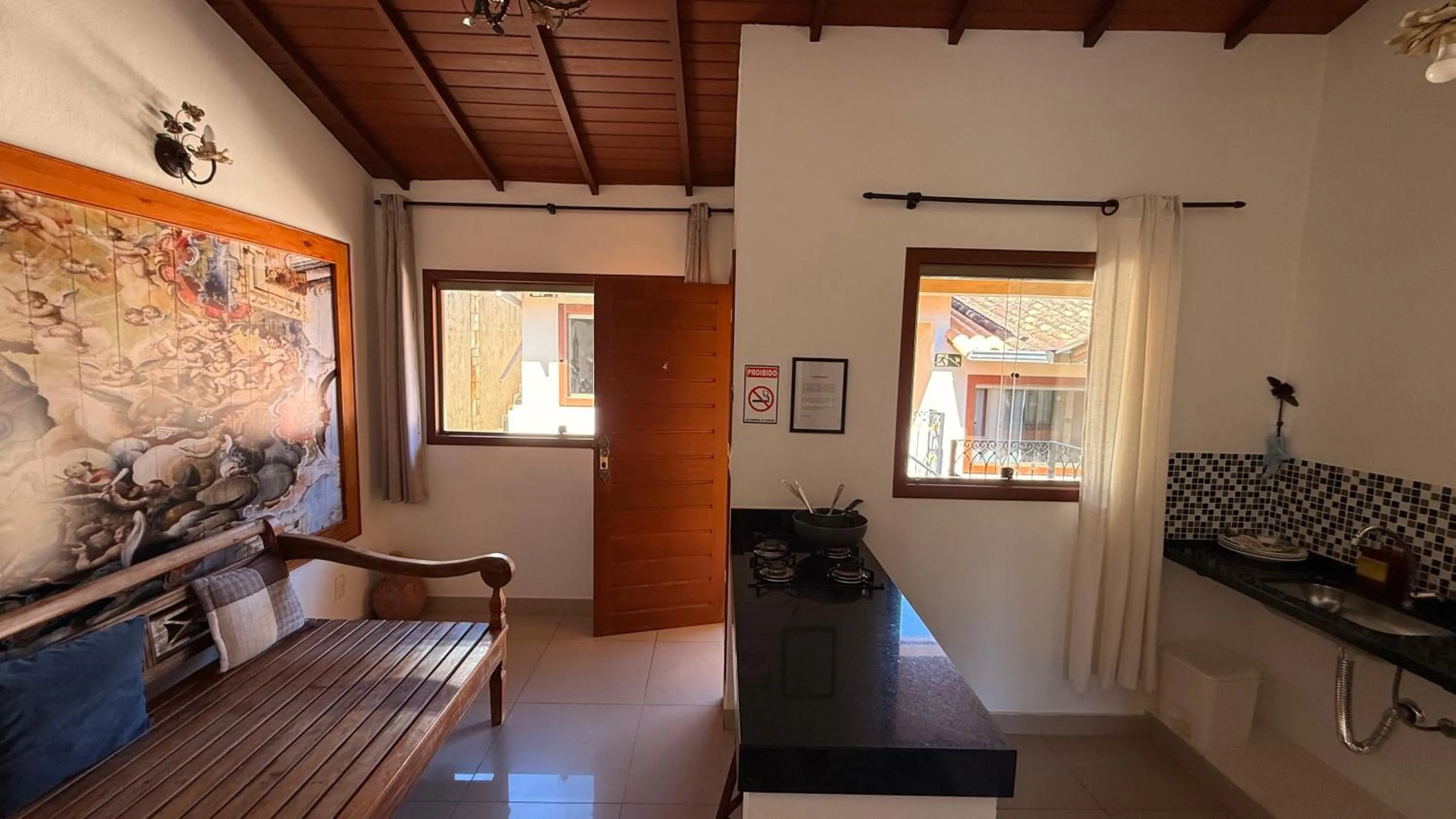 Kitchen or kitchenette in Pousada Boutique Chico Anjo