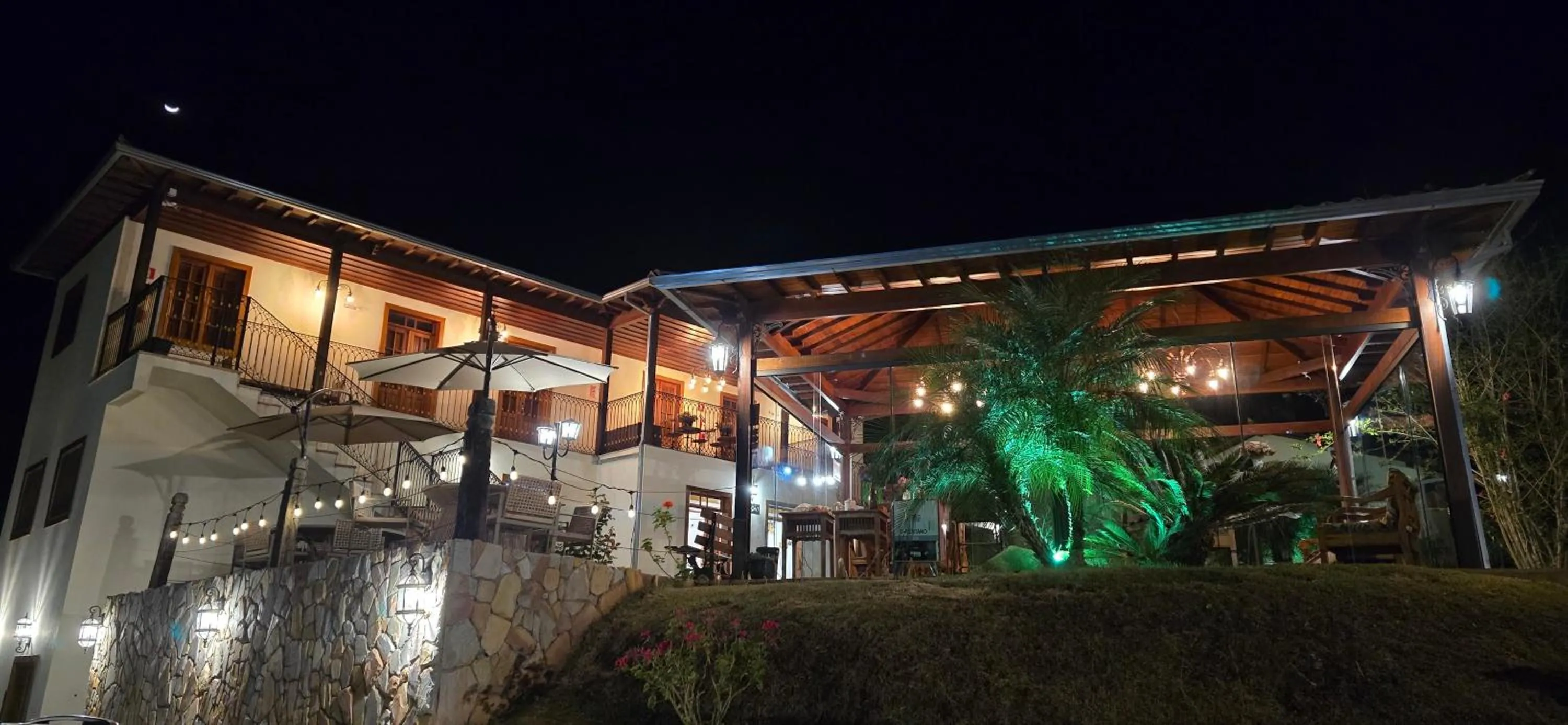 Property building in Pousada Boutique Chico Anjo