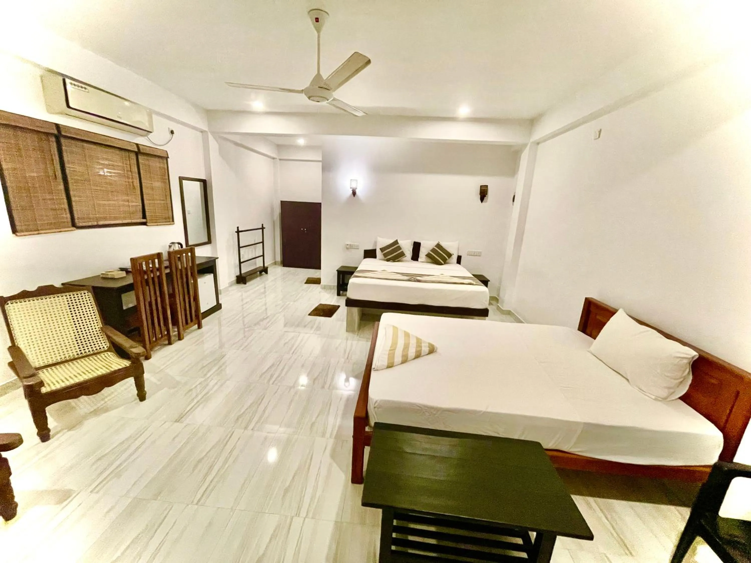 Bed in Ashansa Lagoon Resort