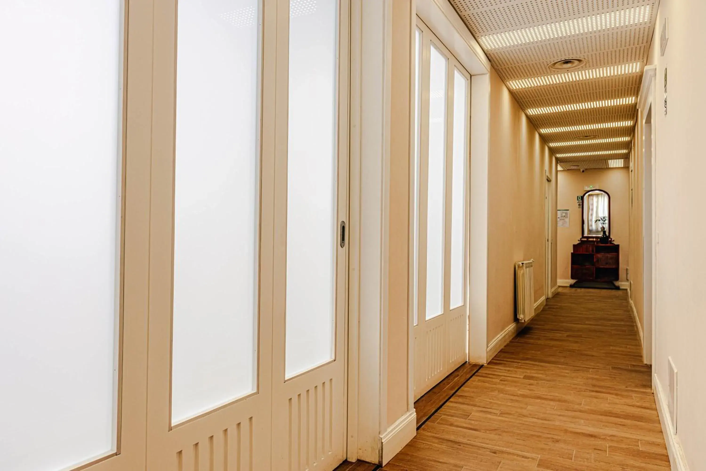 Property building in Giulio Cesare 14, Residence Property building in Giulio Cesare 14, Residence